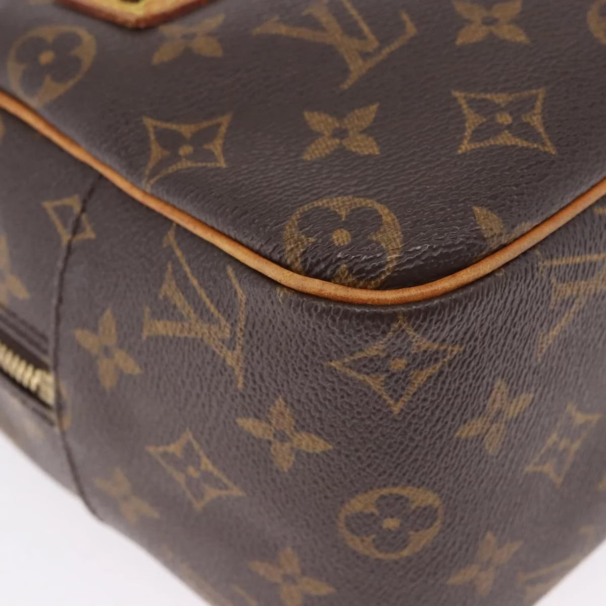 Louis Vuitton Cité MM