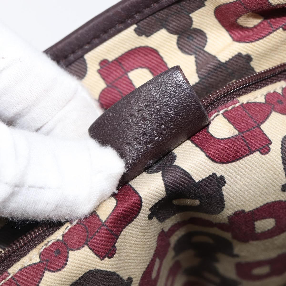 Gucci Abbey Leather Hobo Bag