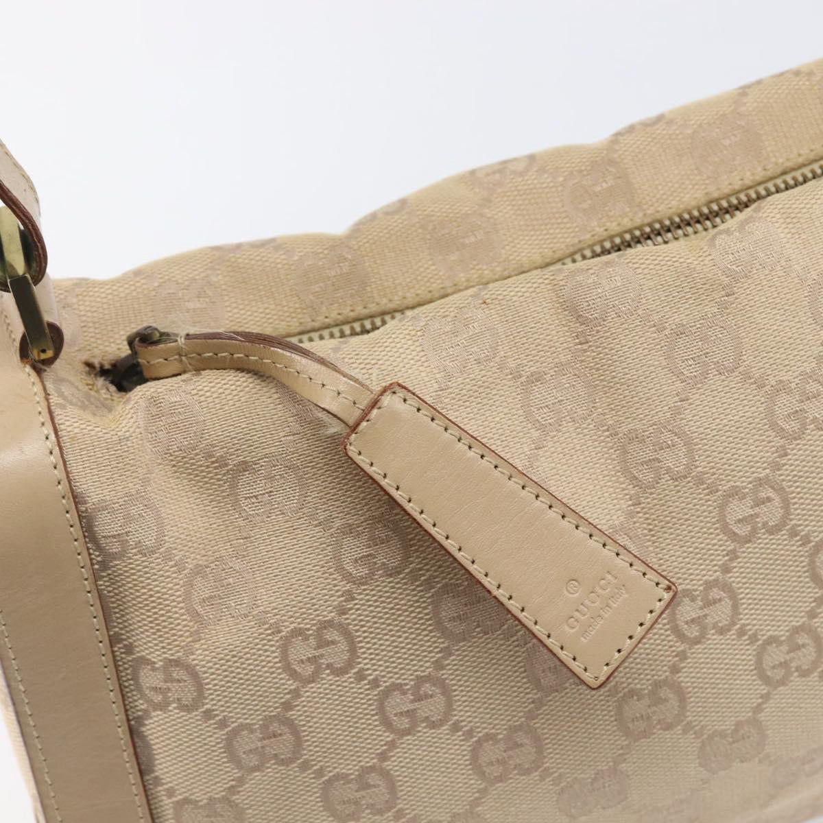 Gucci GG Shoulder Bag Beige