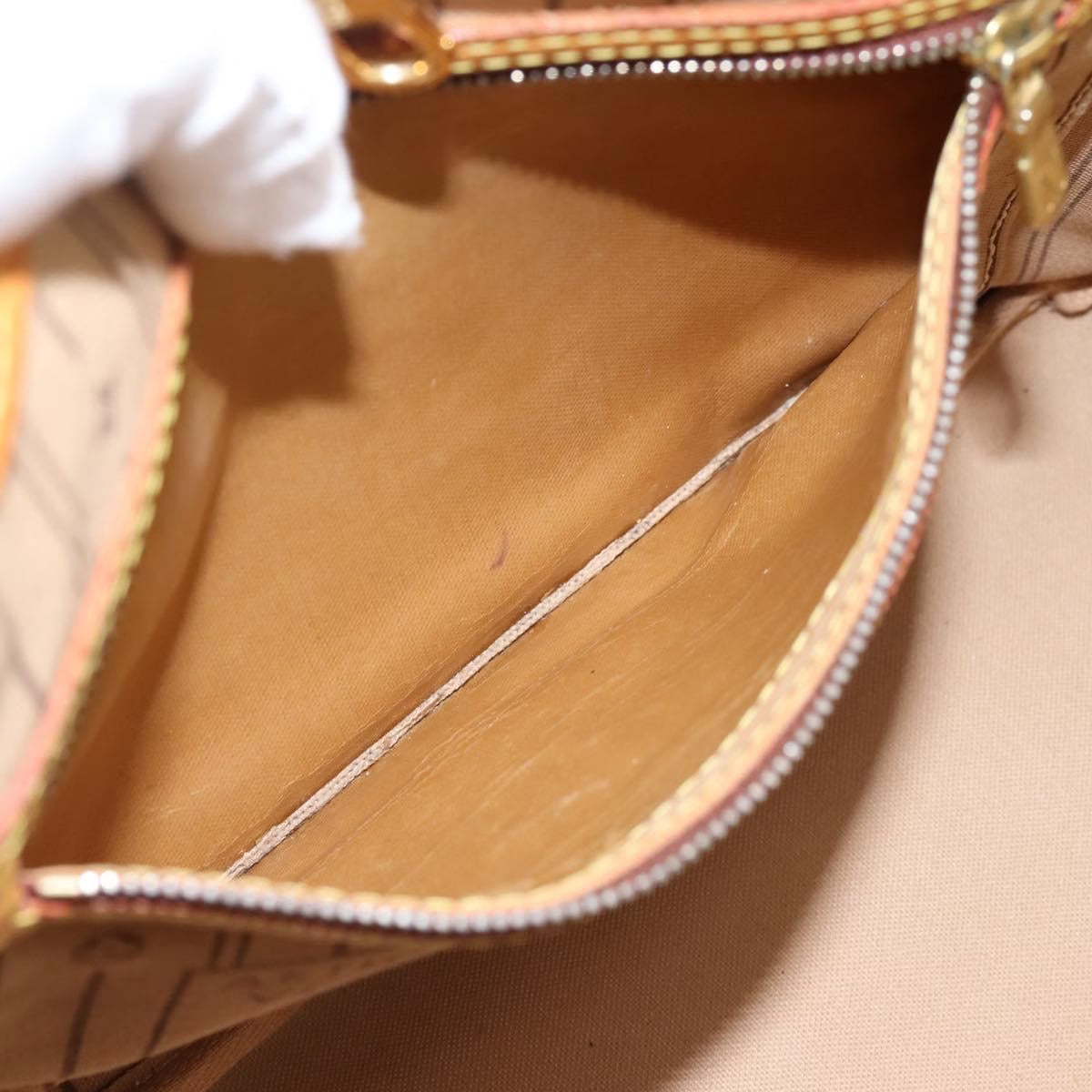 Louis Vuitton Neverfull PM Monogram