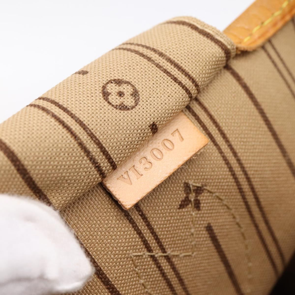 Louis Vuitton Neverfull PM Monogram