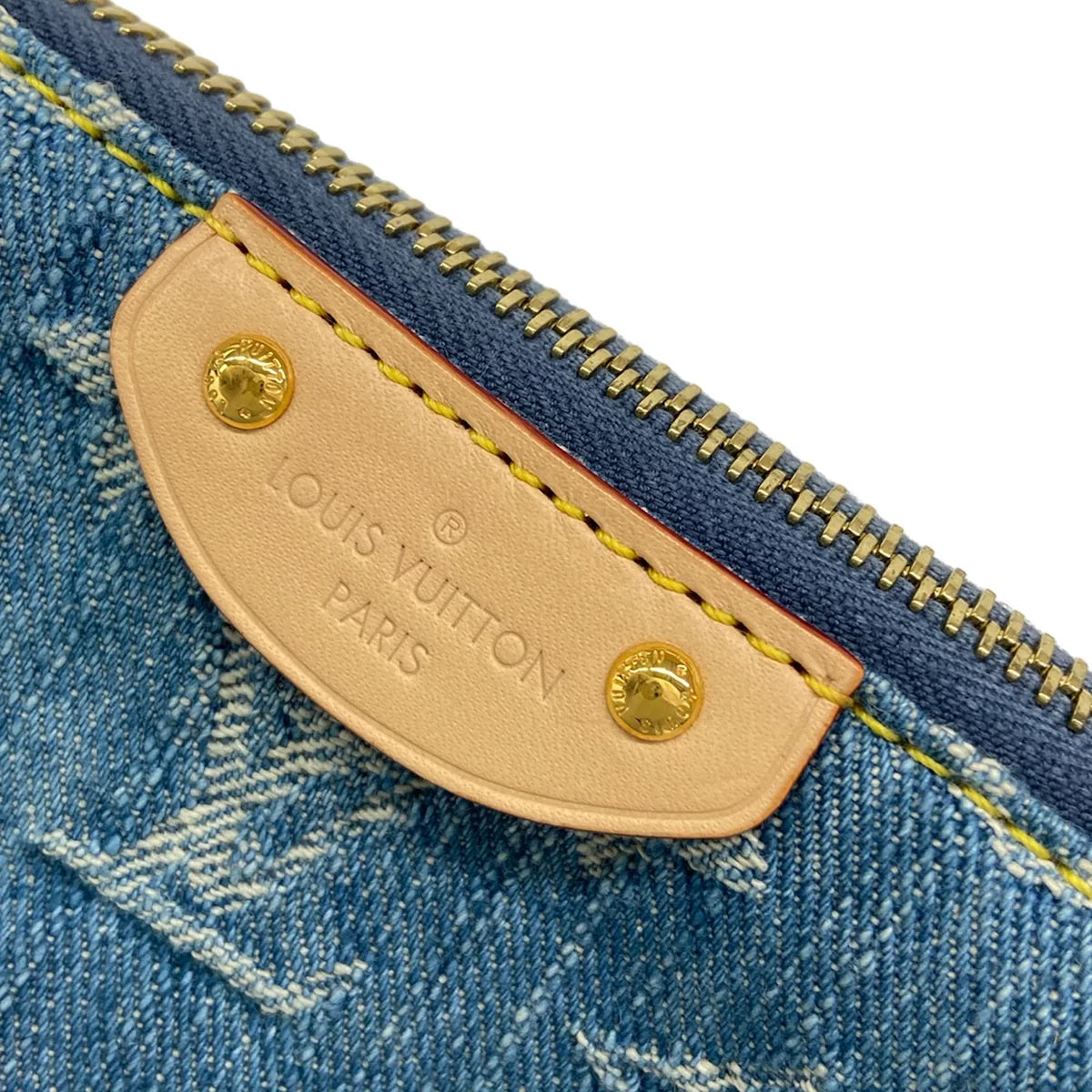 Louis Vuitton Pochette Hills Denim