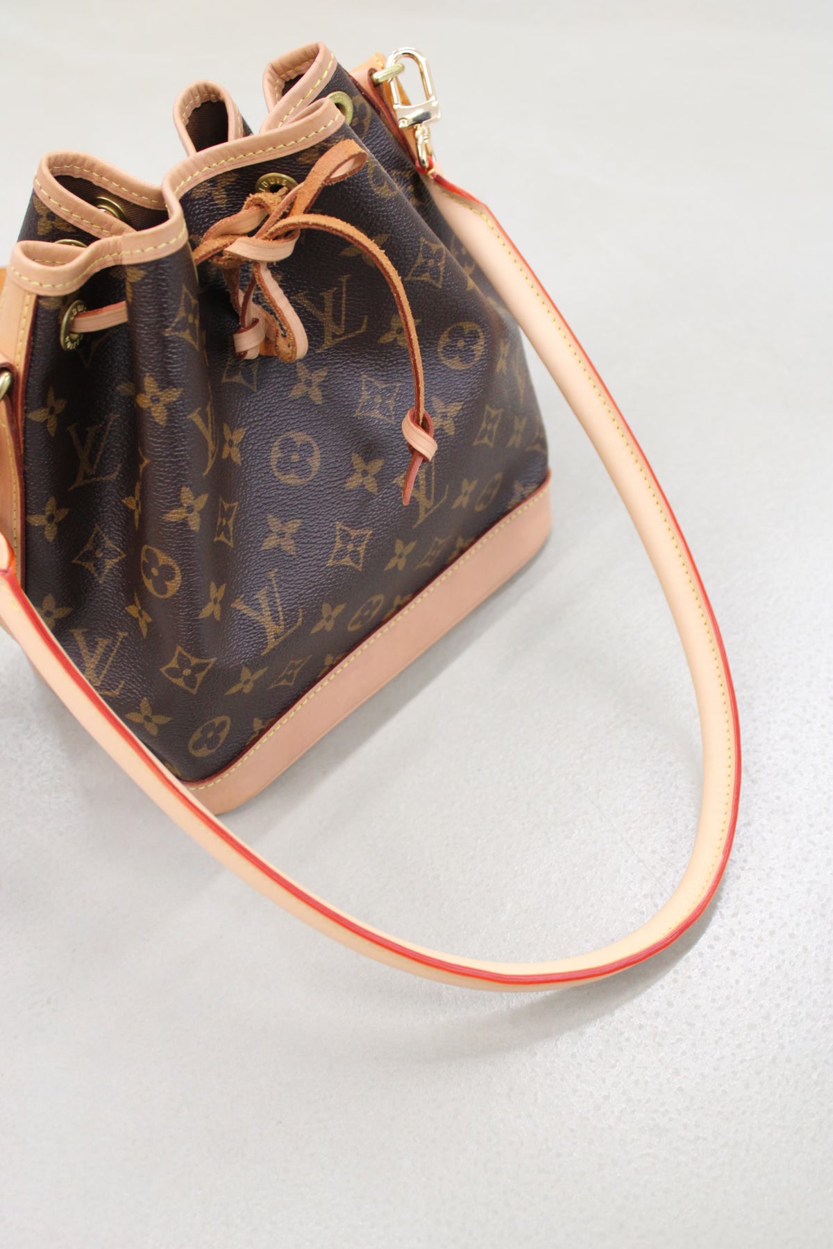 Vachetta Loop Strap