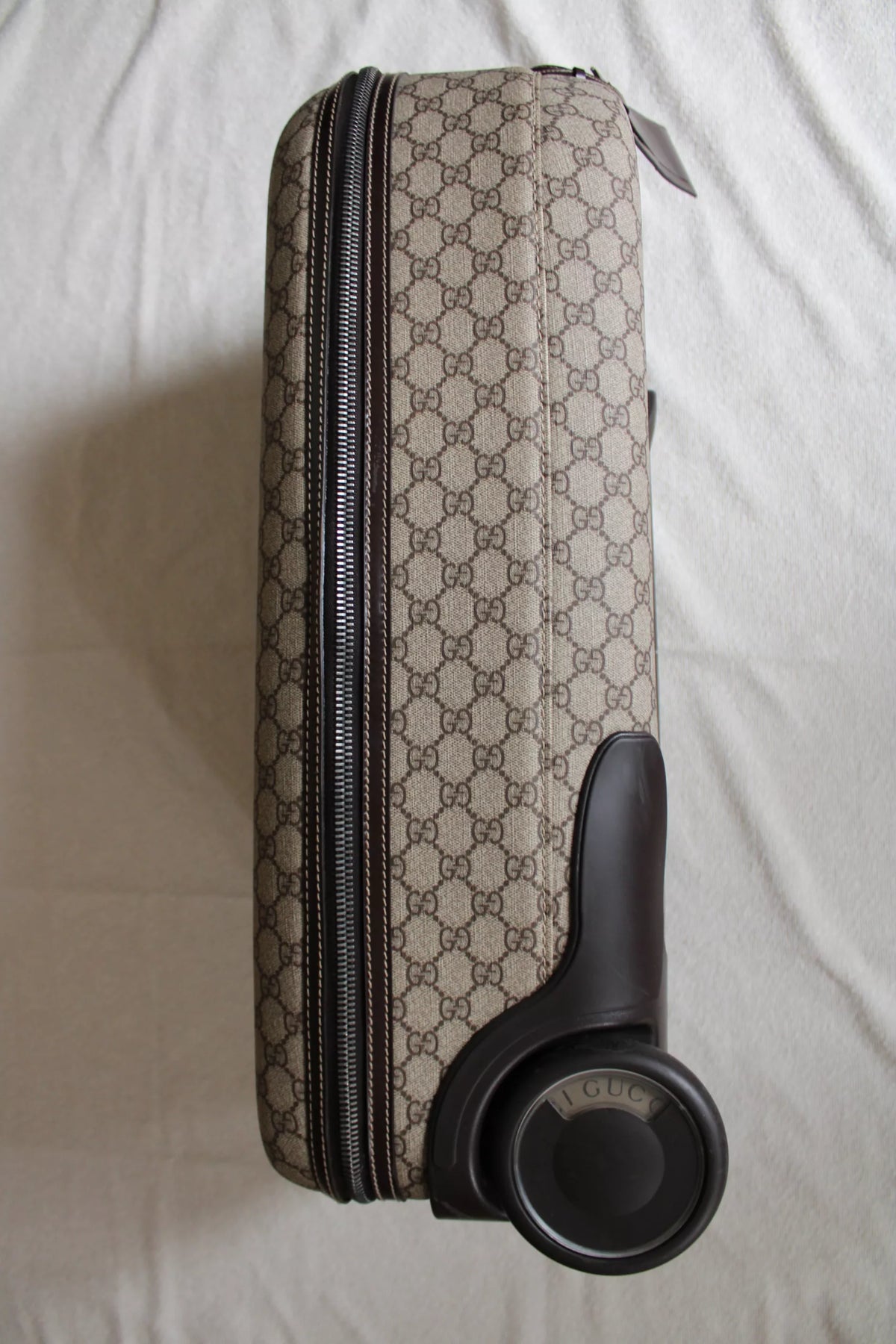 Gucci GG Supreme Suitcase