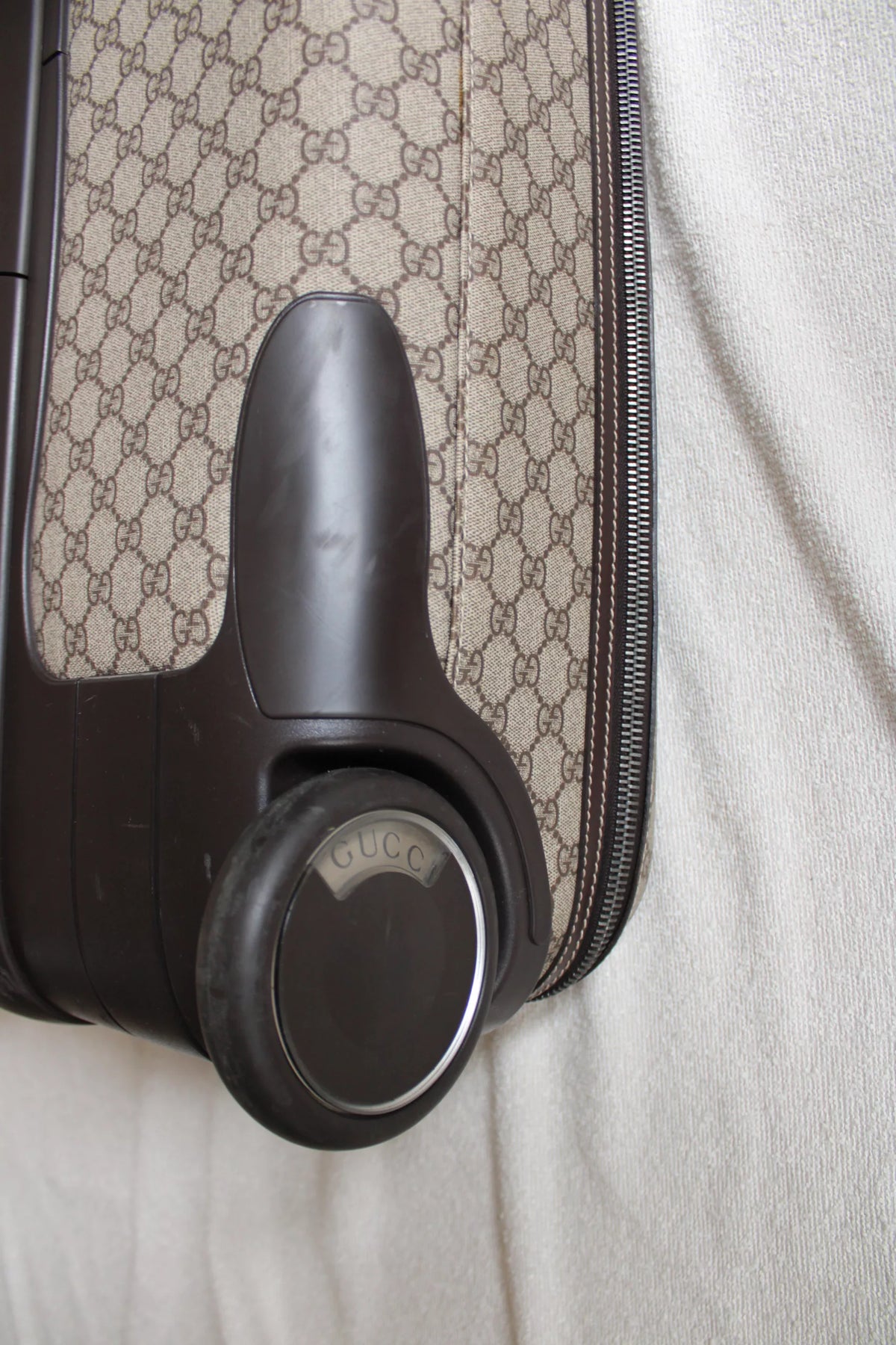 Gucci GG Supreme Suitcase