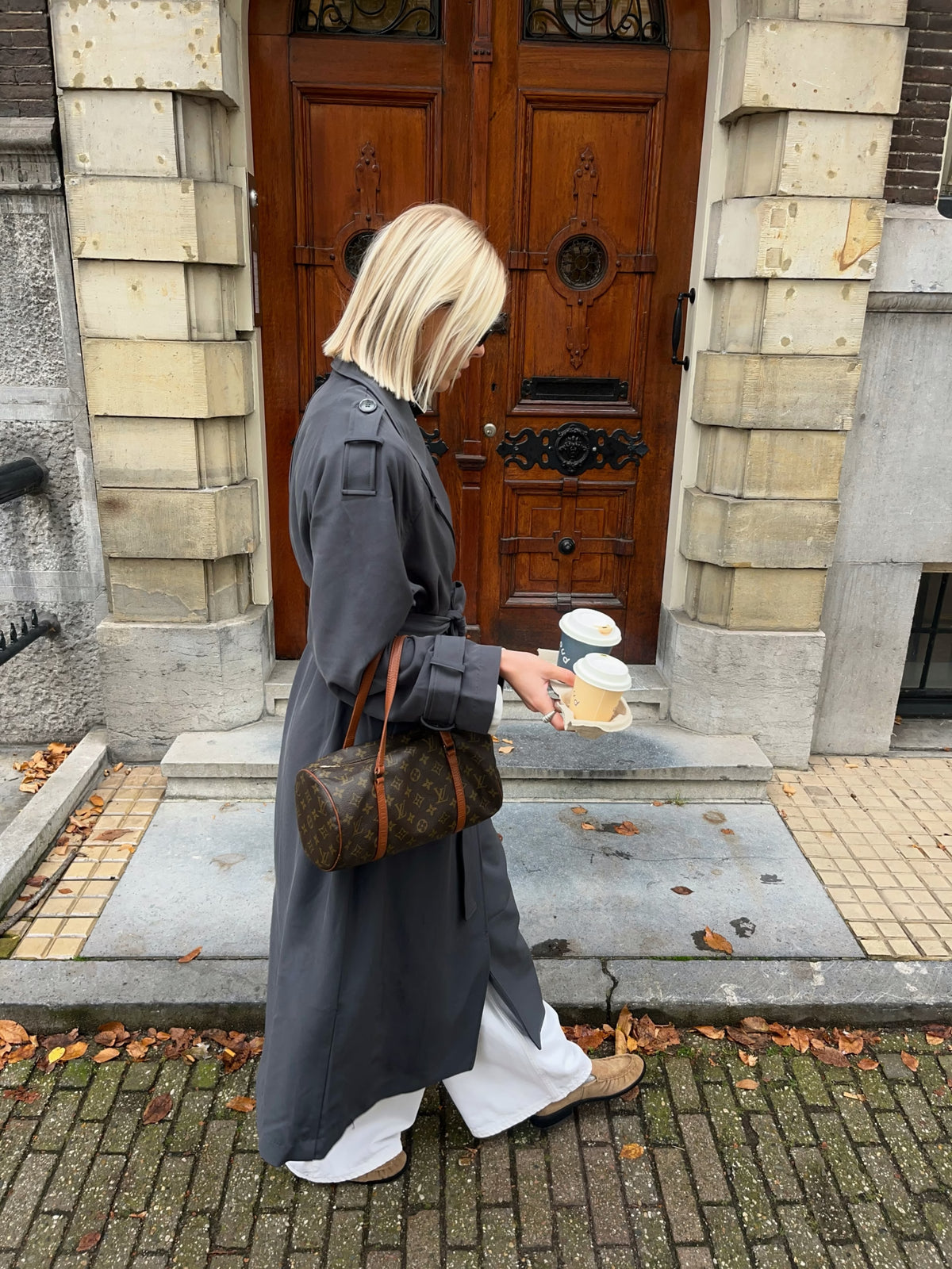 Louis Vuitton Papillon 26