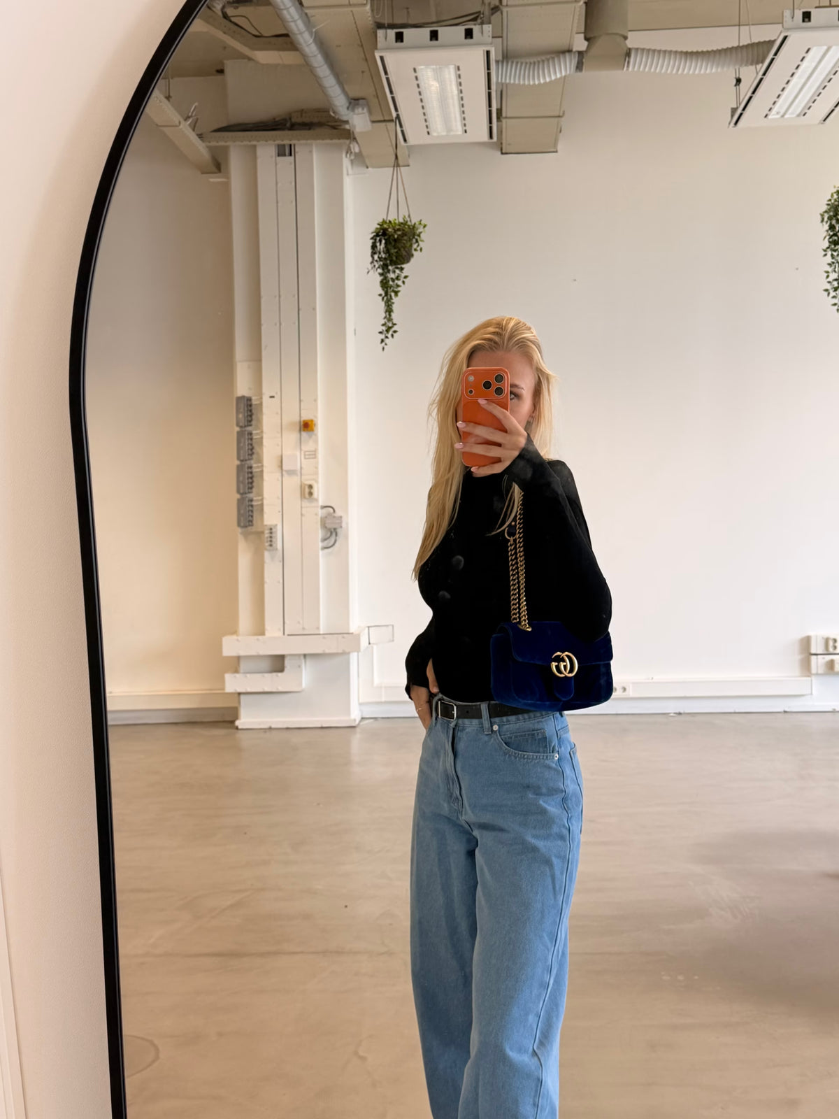 Gucci Marmont Velvet Midnight Blue