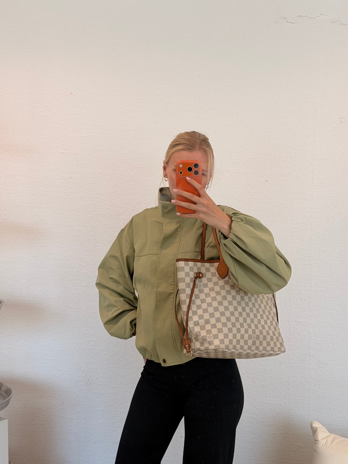 Louis Vuitton Neverfull MM Damier Azur