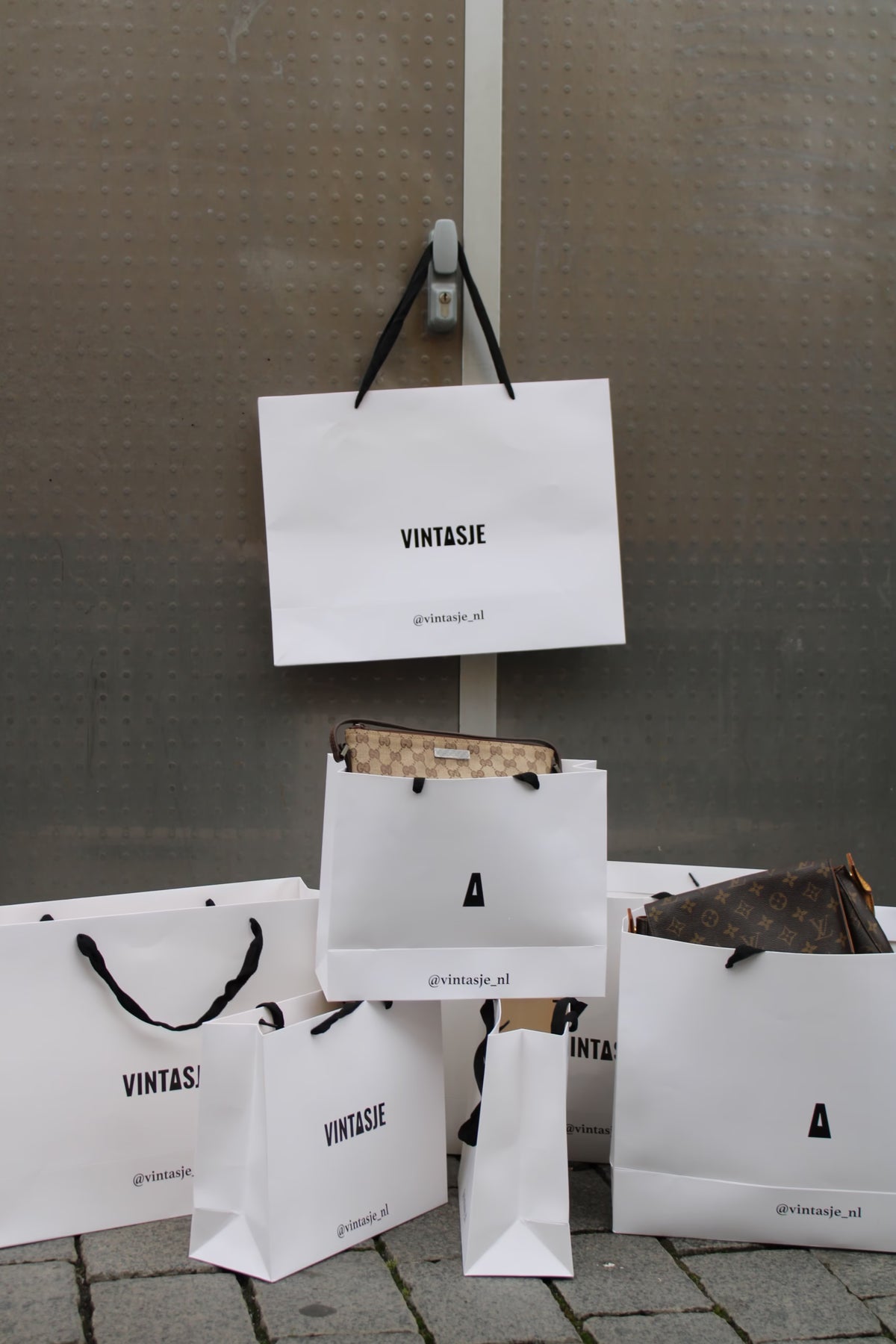 The Vintasje Gift Bag