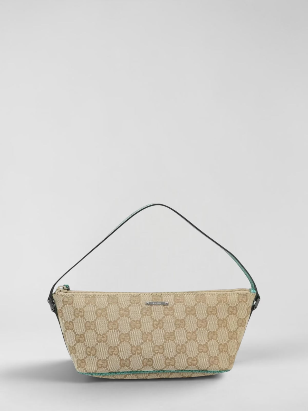 Gucci Boat Bag Beige