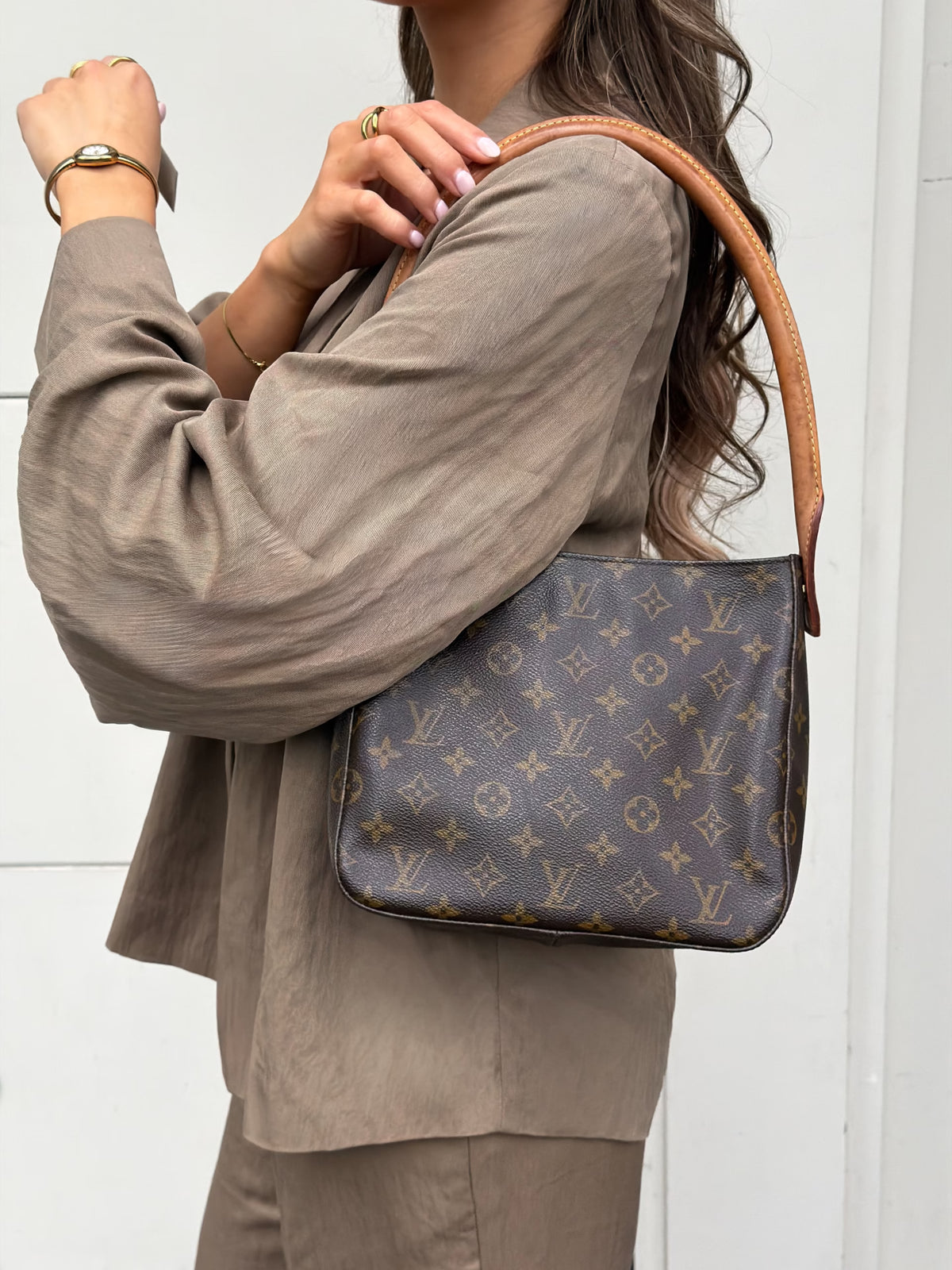 Louis Vuitton Looping MM