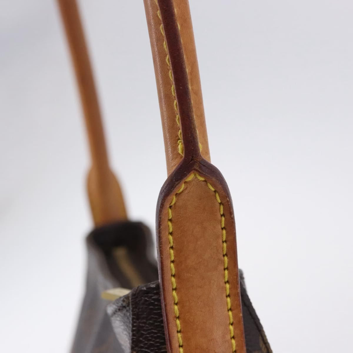 Louis Vuitton Looping MM