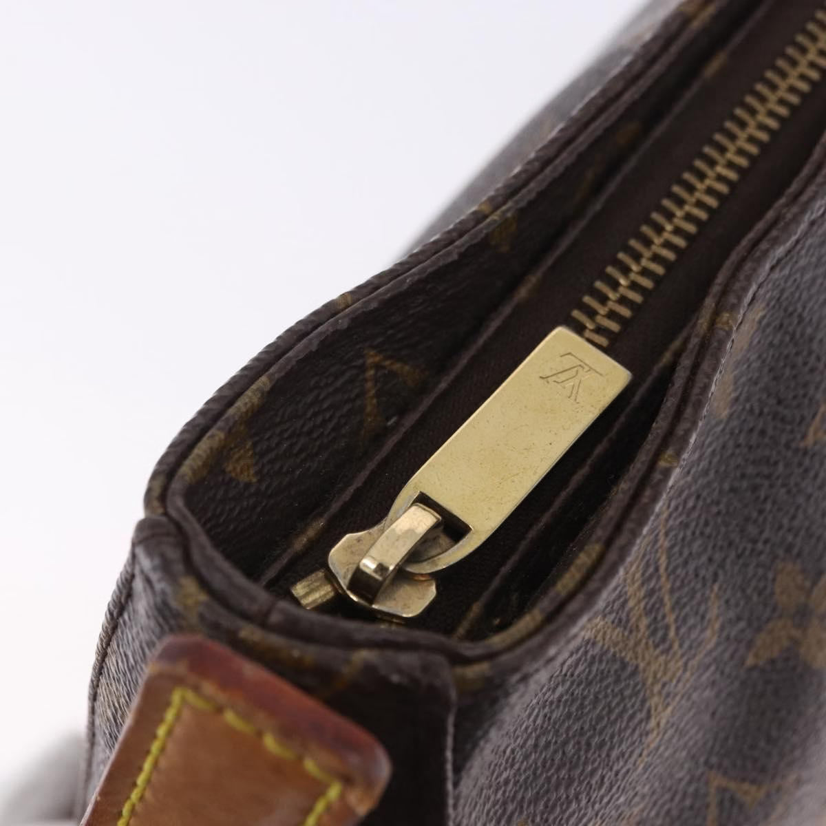 Louis Vuitton Looping MM
