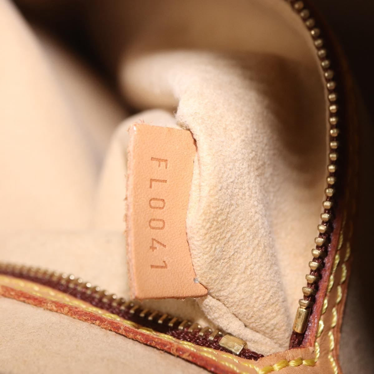 Louis Vuitton Looping MM