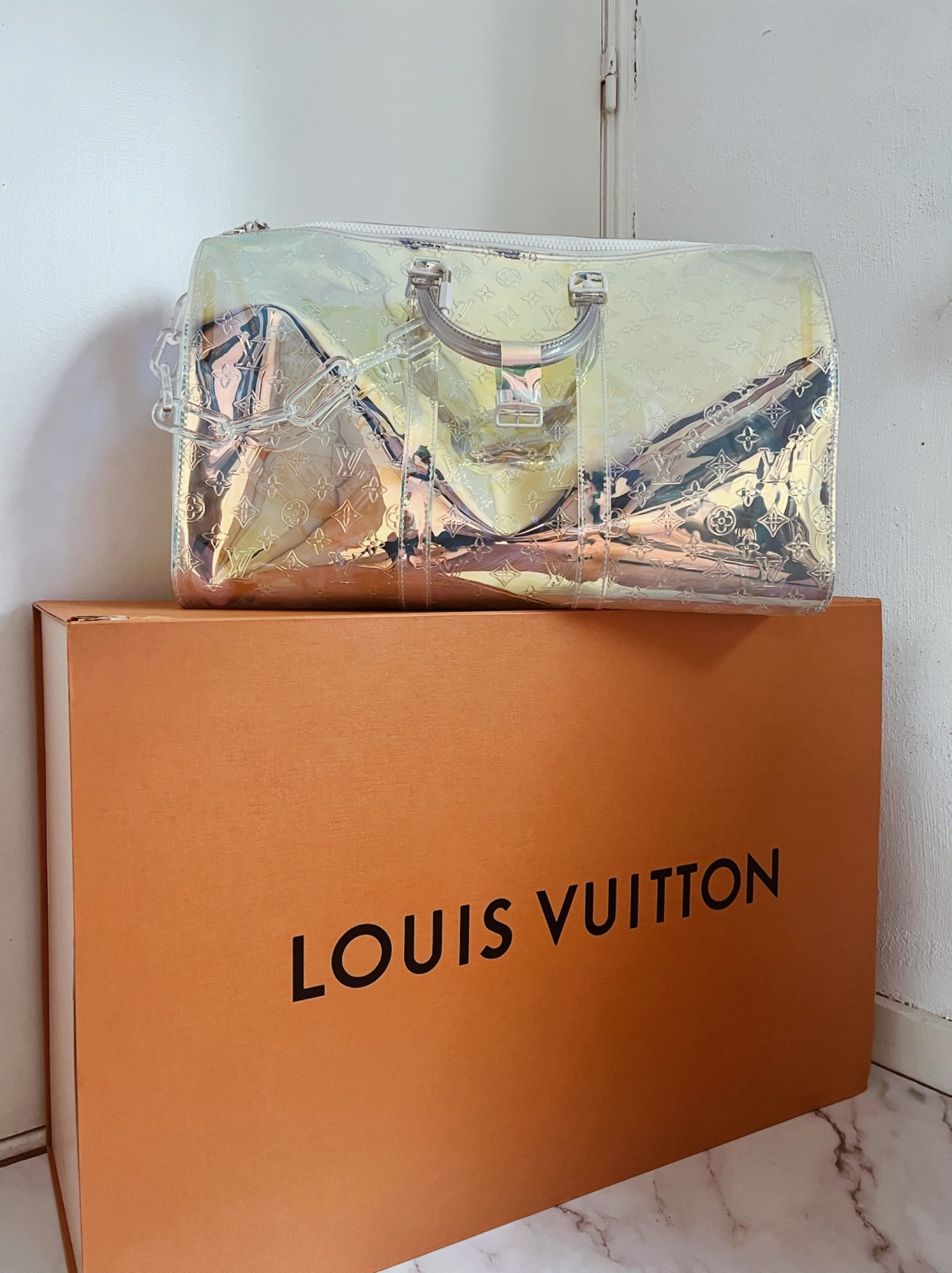 Louis Vuitton KEEPALL PRISM Multiple colors Polyurethane ref.137116 - Joli  Closet