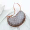 Louis Vuitton Croissant PM