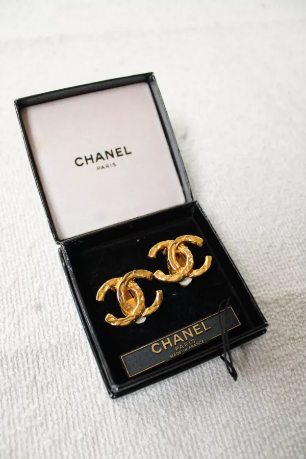 Chanel Clip on earrings