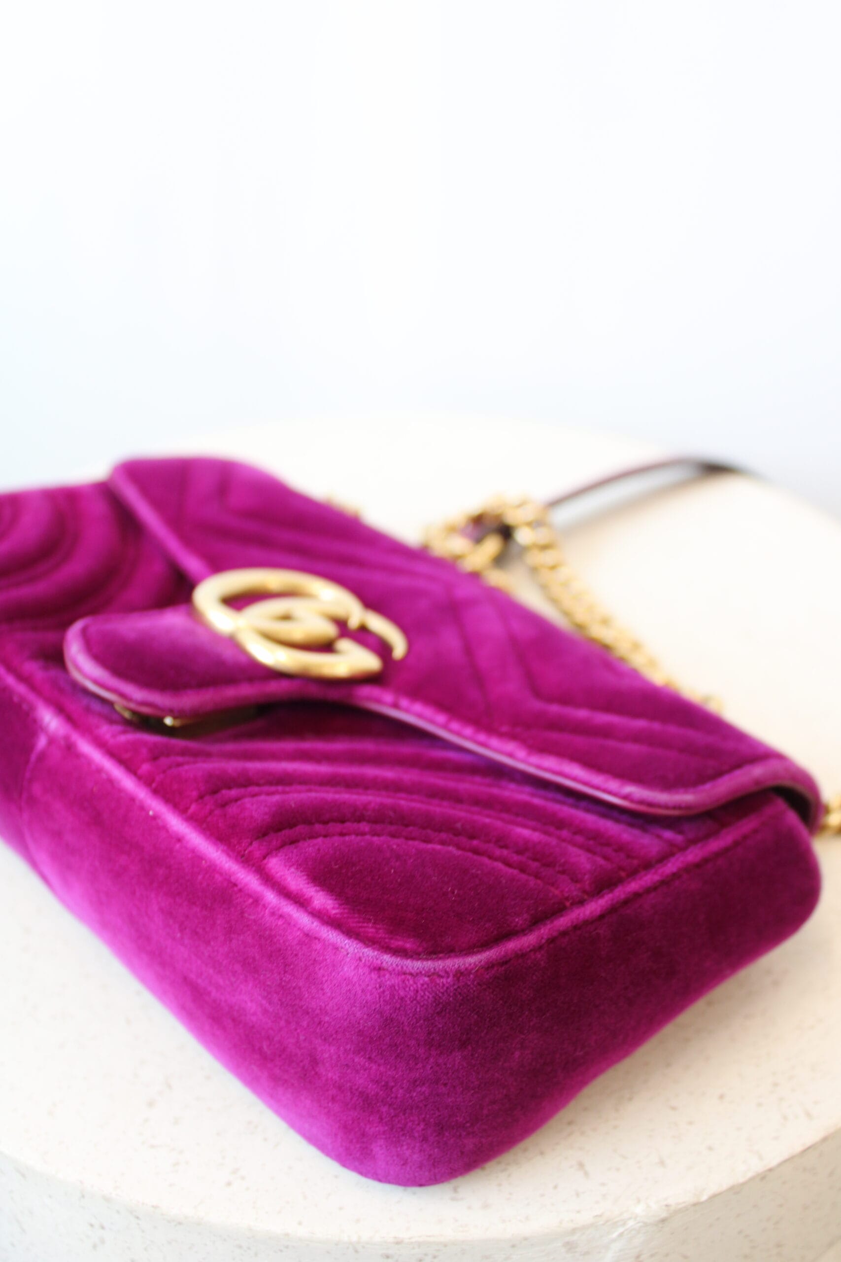 Gucci Marmont Velvet Raspberry - Image 10