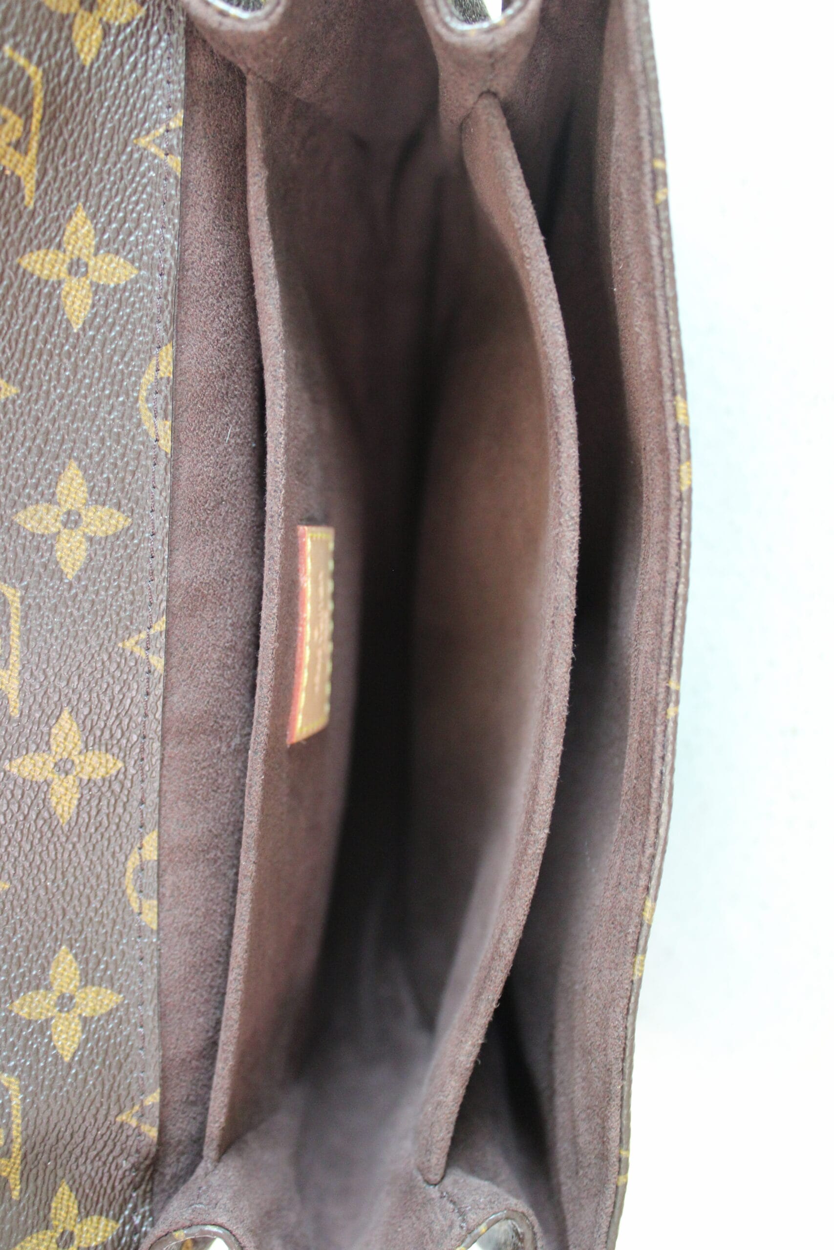 Louis Vuitton Pochette Métis - Image 13