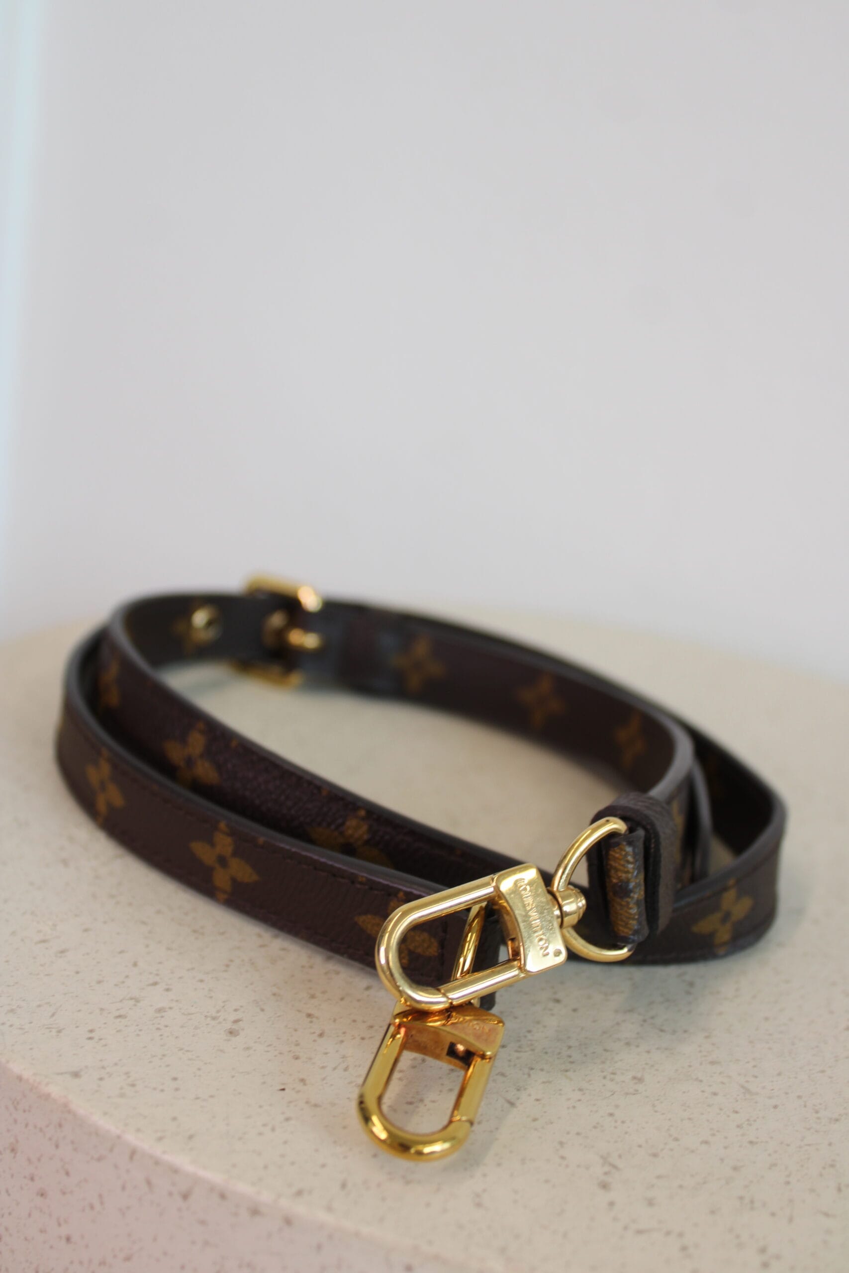 Louis Vuitton Pochette Métis - Image 10