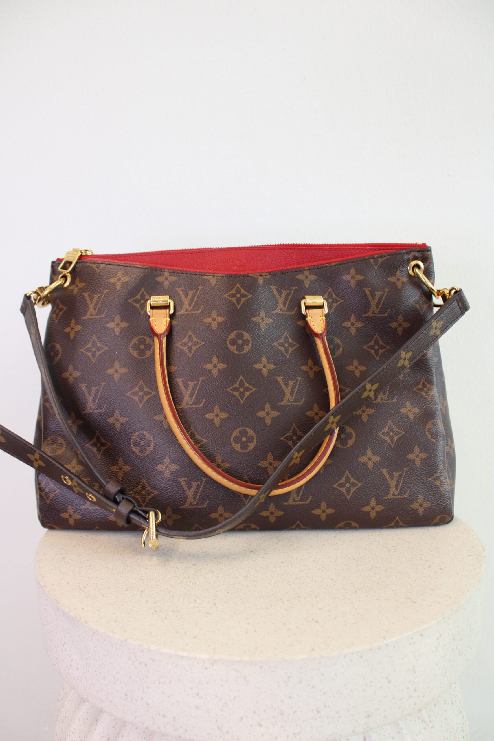 Louis Vuitton Pallas Two Ways - Image 3