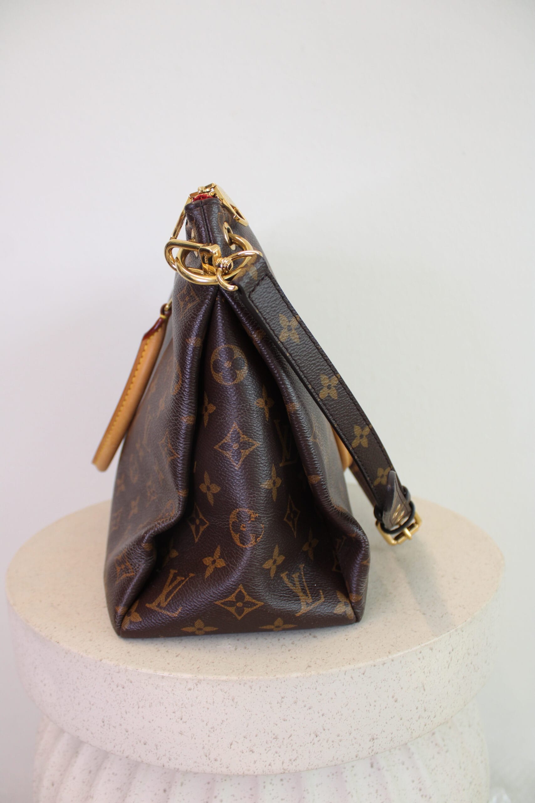 Louis Vuitton Pallas Two Ways - Image 4