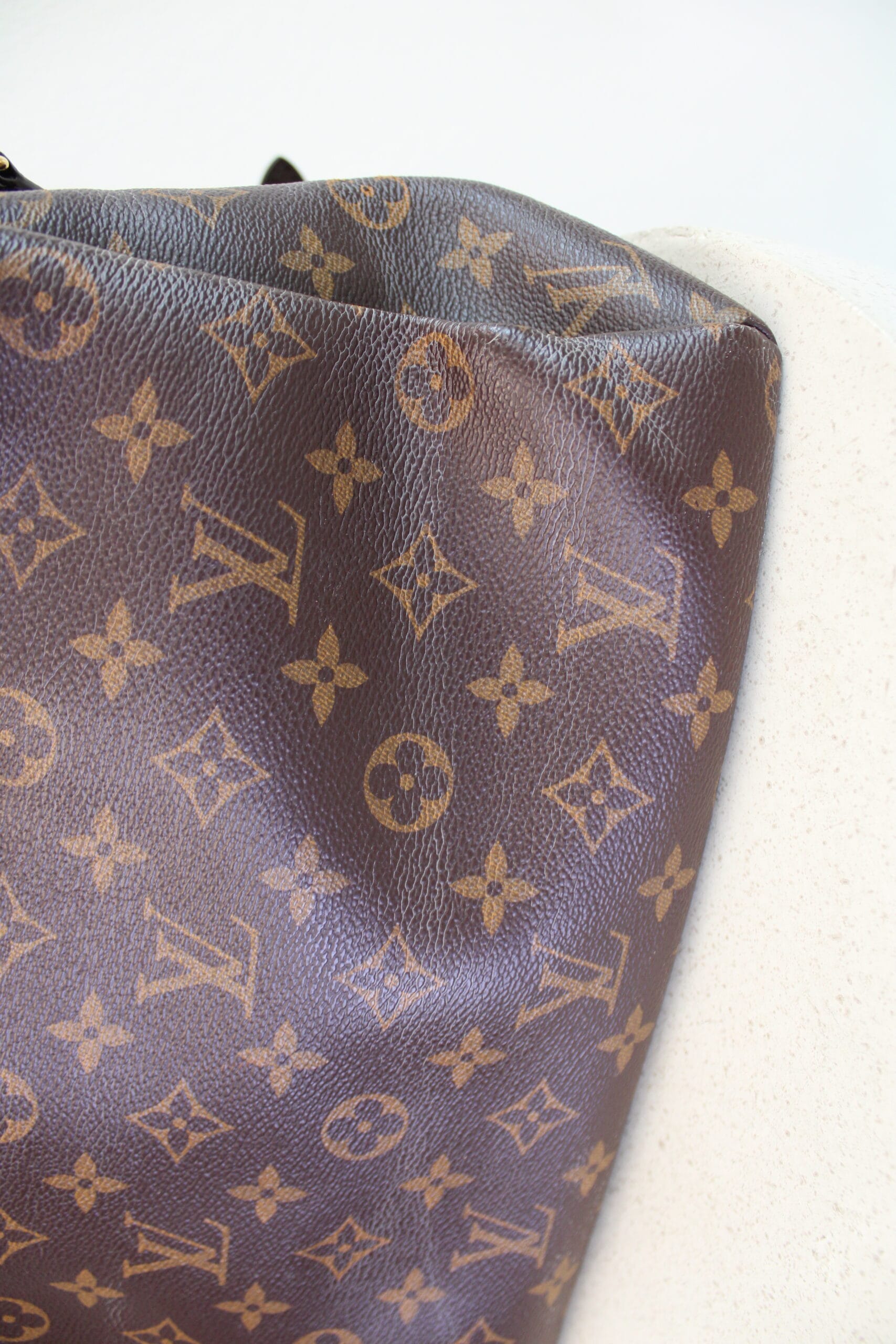 Louis Vuitton Pallas Two Ways - Image 9