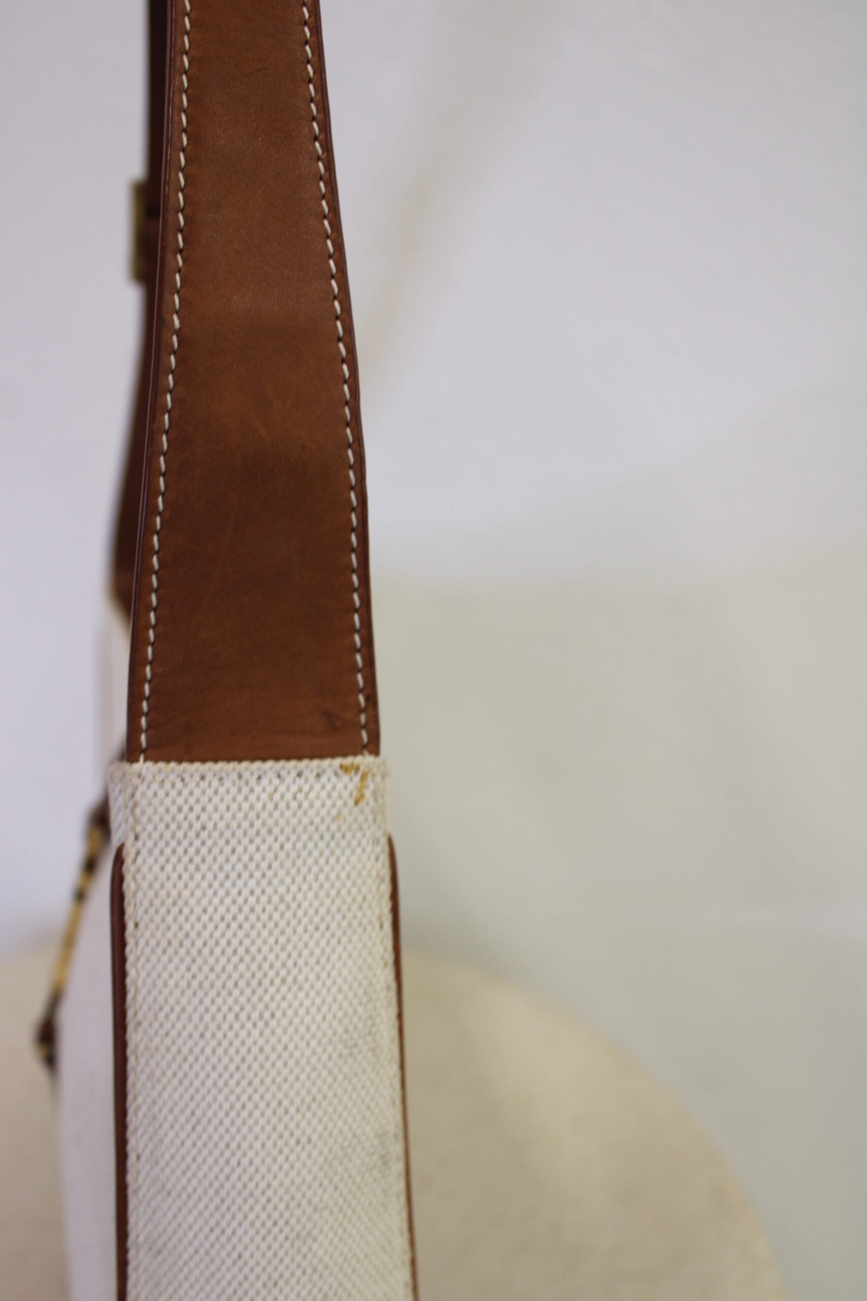 Yves Saint Laurent Hobo 5 a 7 Canvas - Image 10