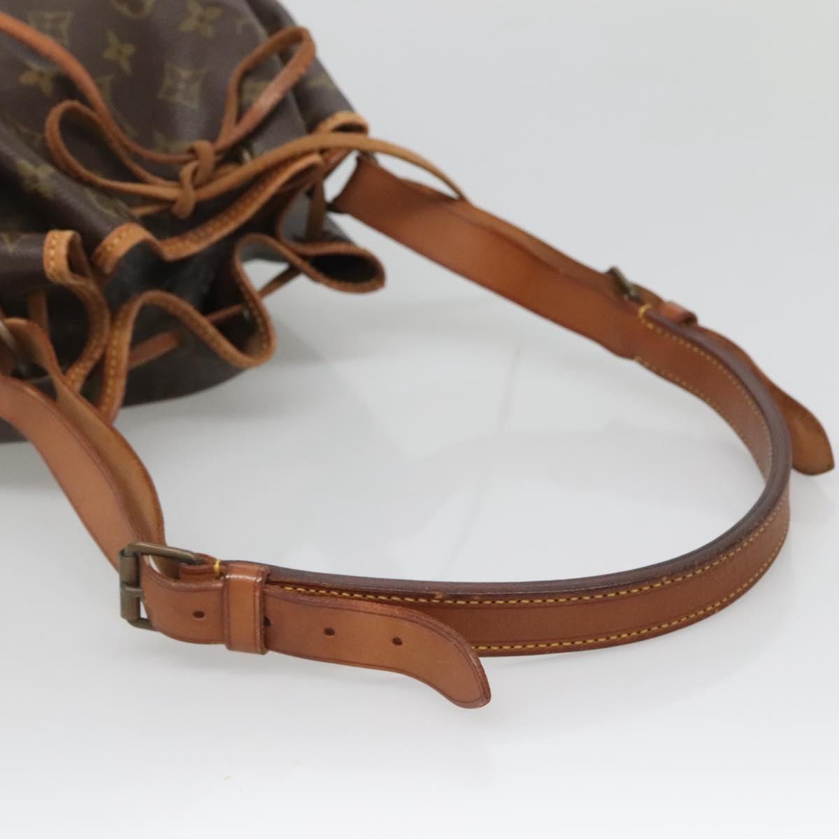 Louis Vuitton Petit Noé - Image 8