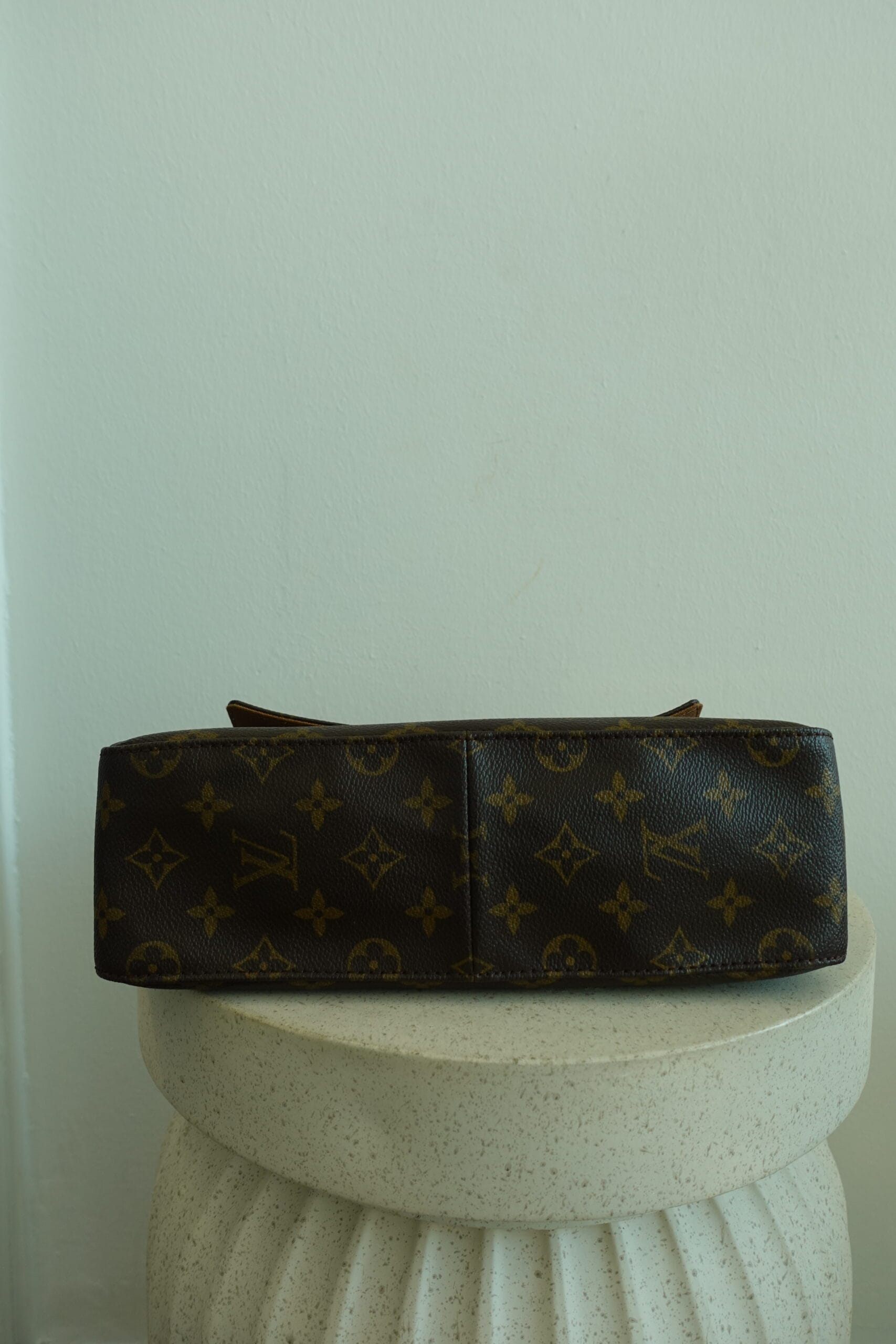 Louis Vuitton Looping PM - Image 7