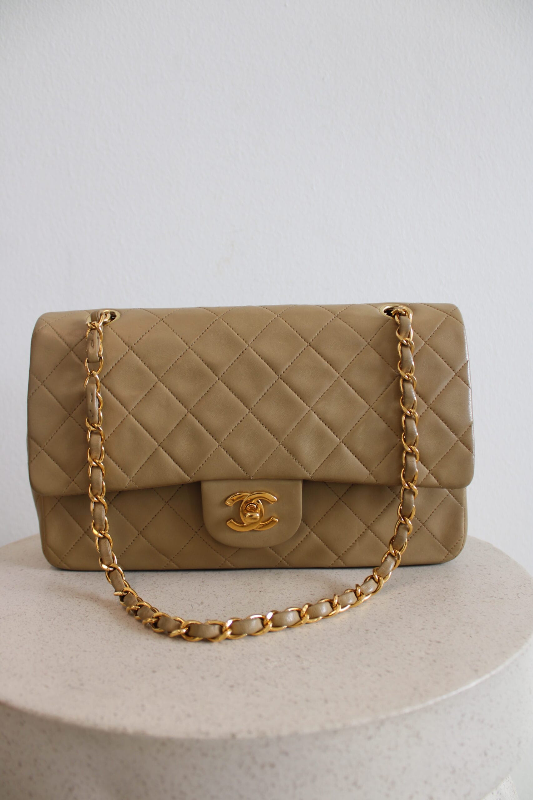 Chanel Double Flap Bag Medium Beige - Image 22