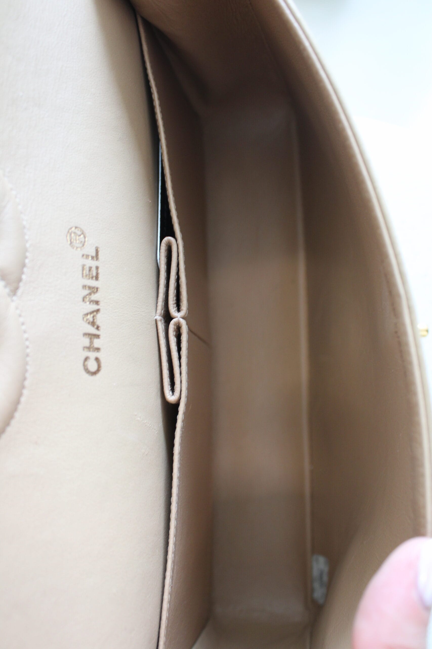 Chanel Double Flap Bag Medium Beige - Image 9