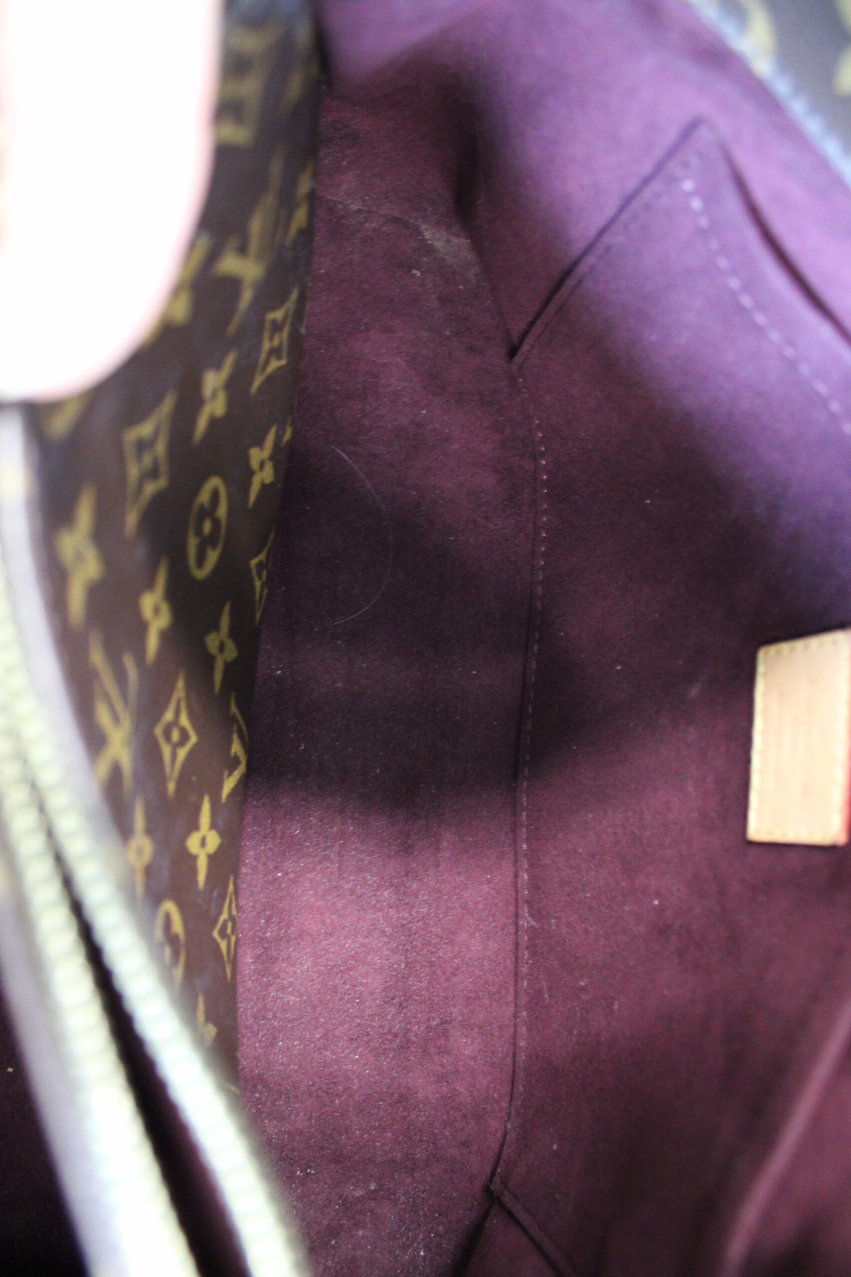 Louis Vuitton Montaigne MM - Image 9