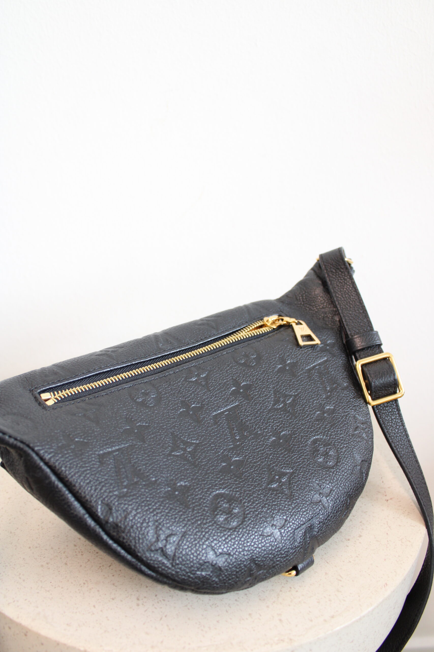 Louis Vuitton Bum Bag Empreinte - Image 8