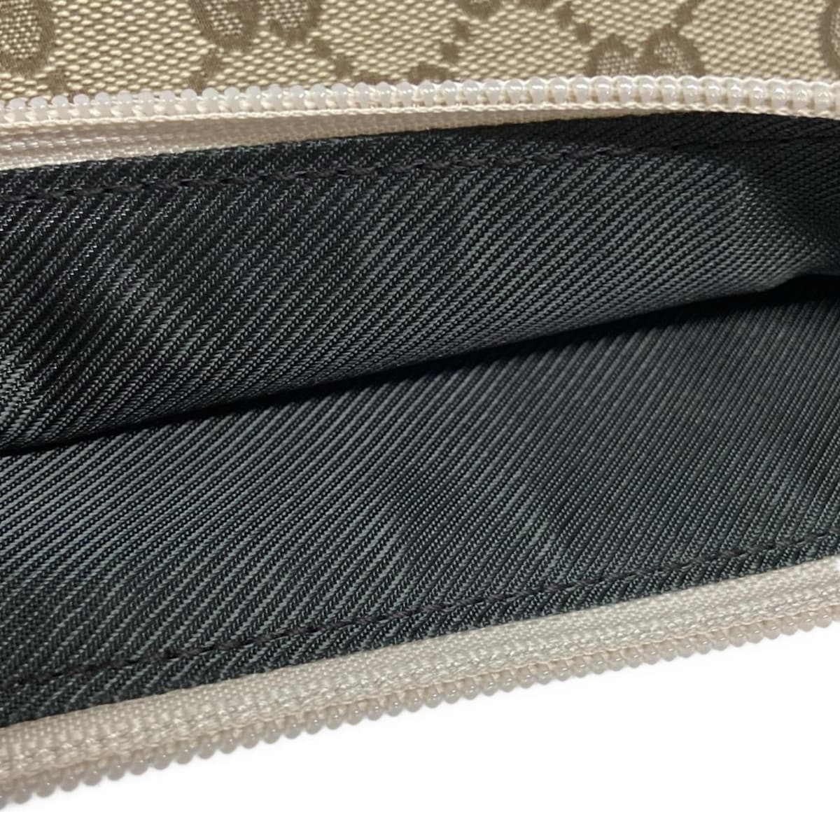 Gucci Pochette GG Beige - Image 8