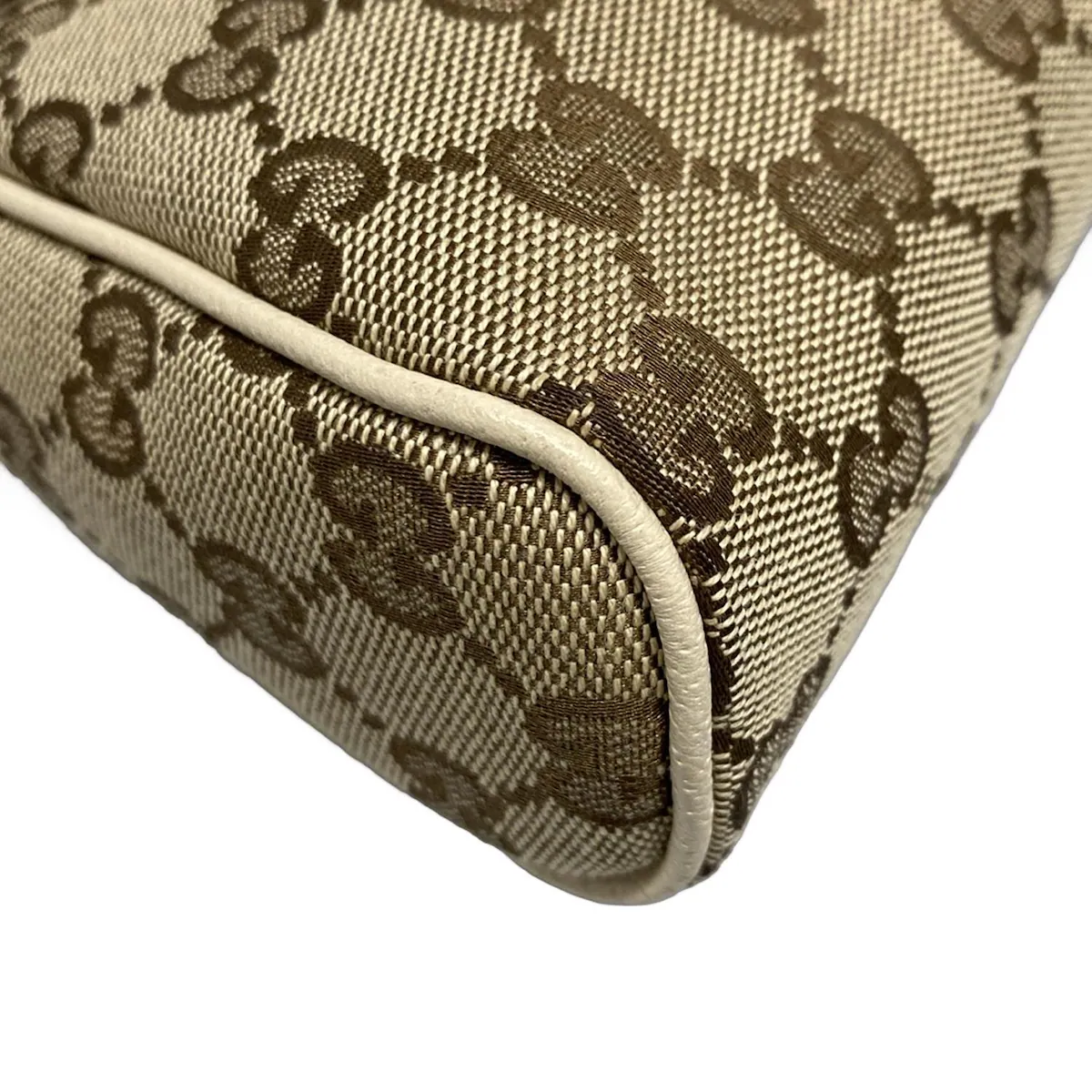 Gucci Pochette GG Beige - Image 7