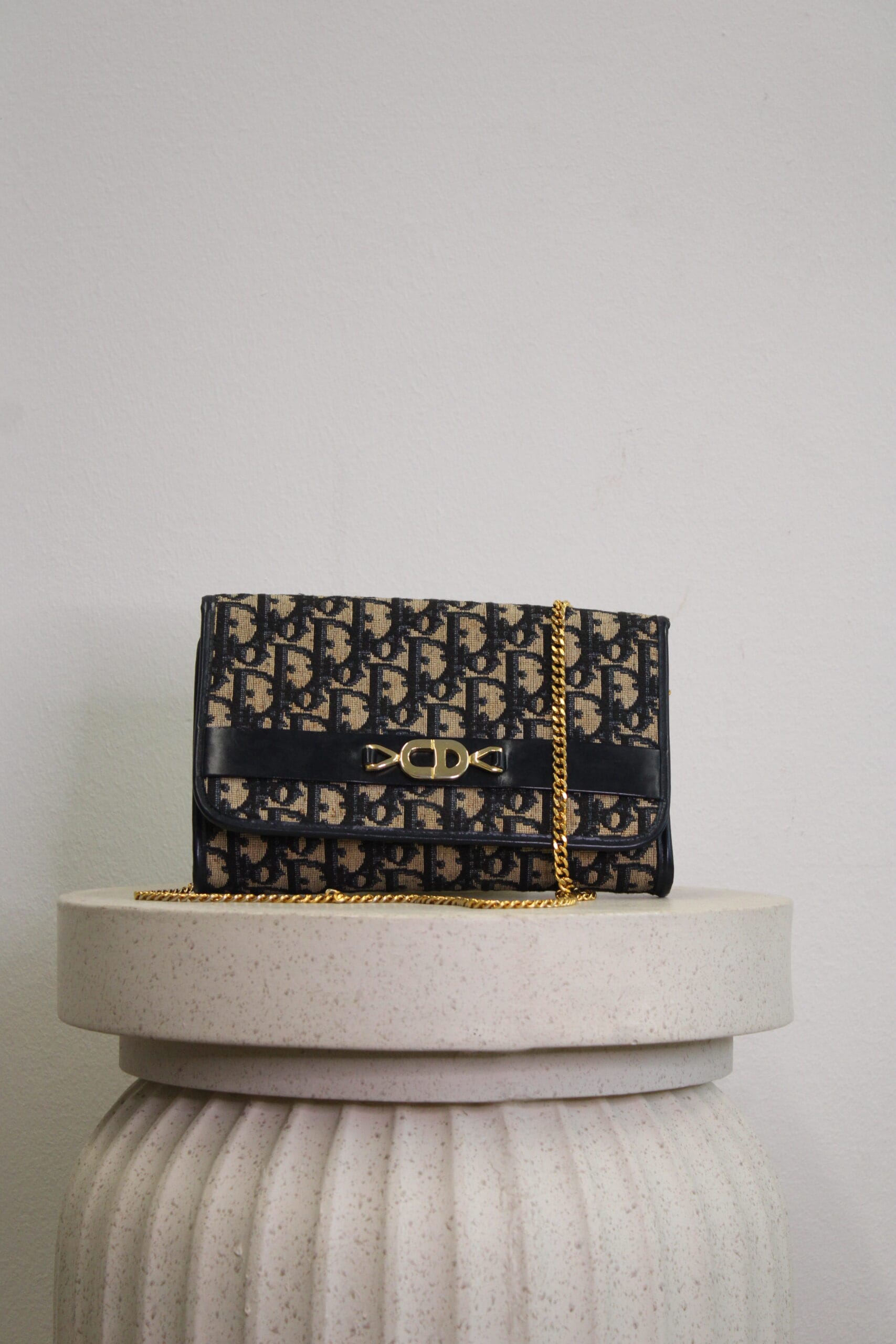 Dior Chain Bag Navy - Image 4