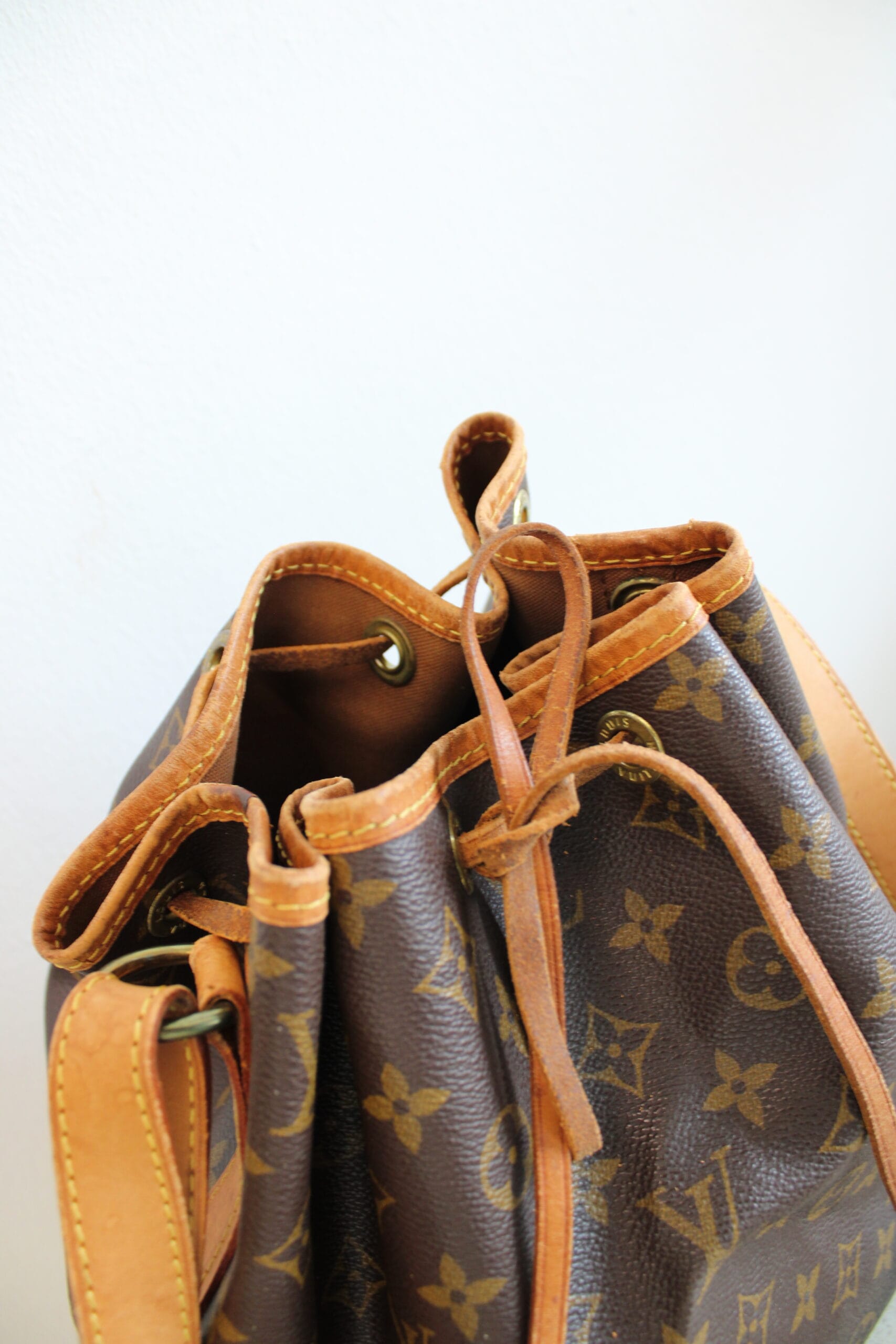 Louis Vuitton Petit Noé - Image 5