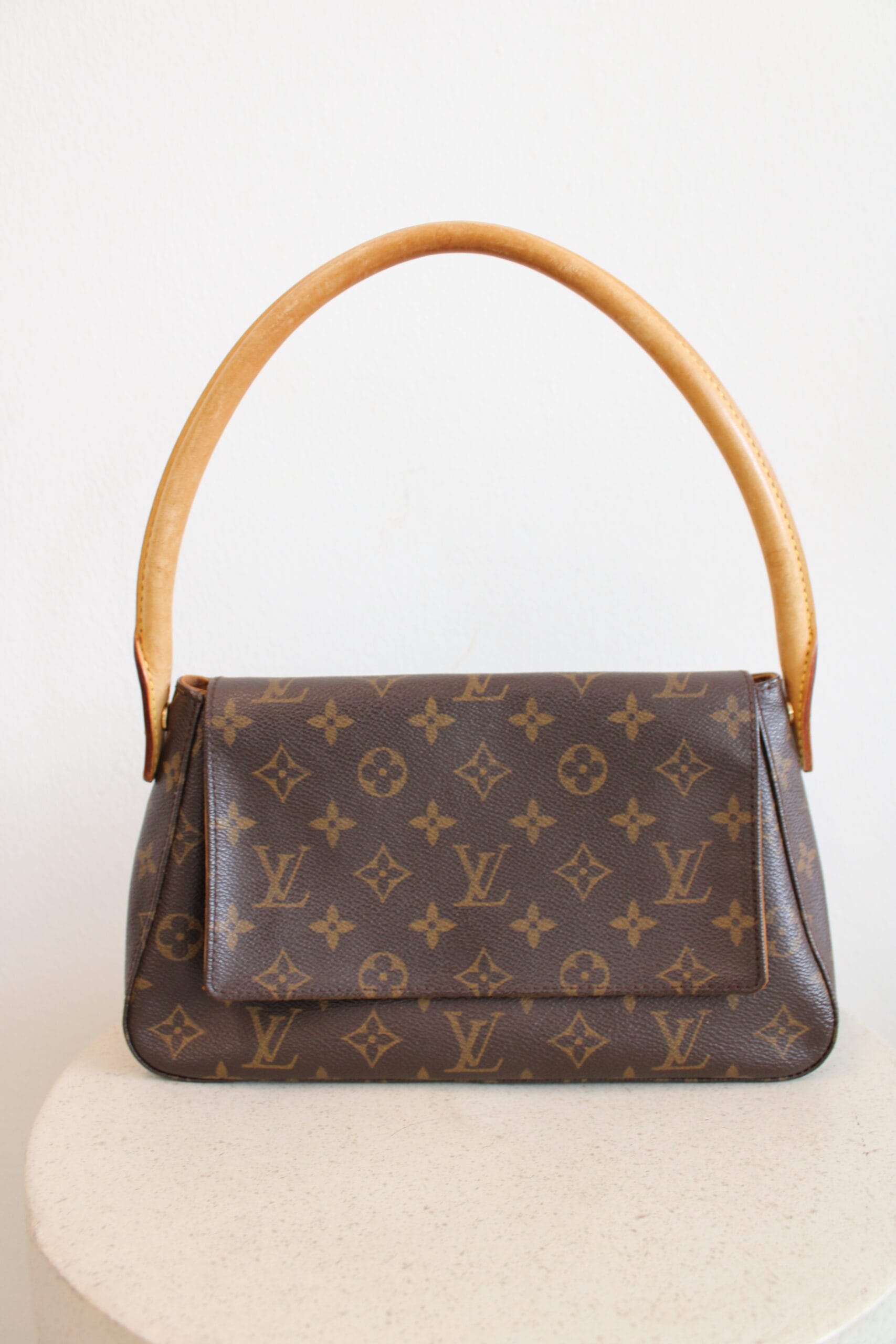 Louis Vuitton Looping PM - Image 3