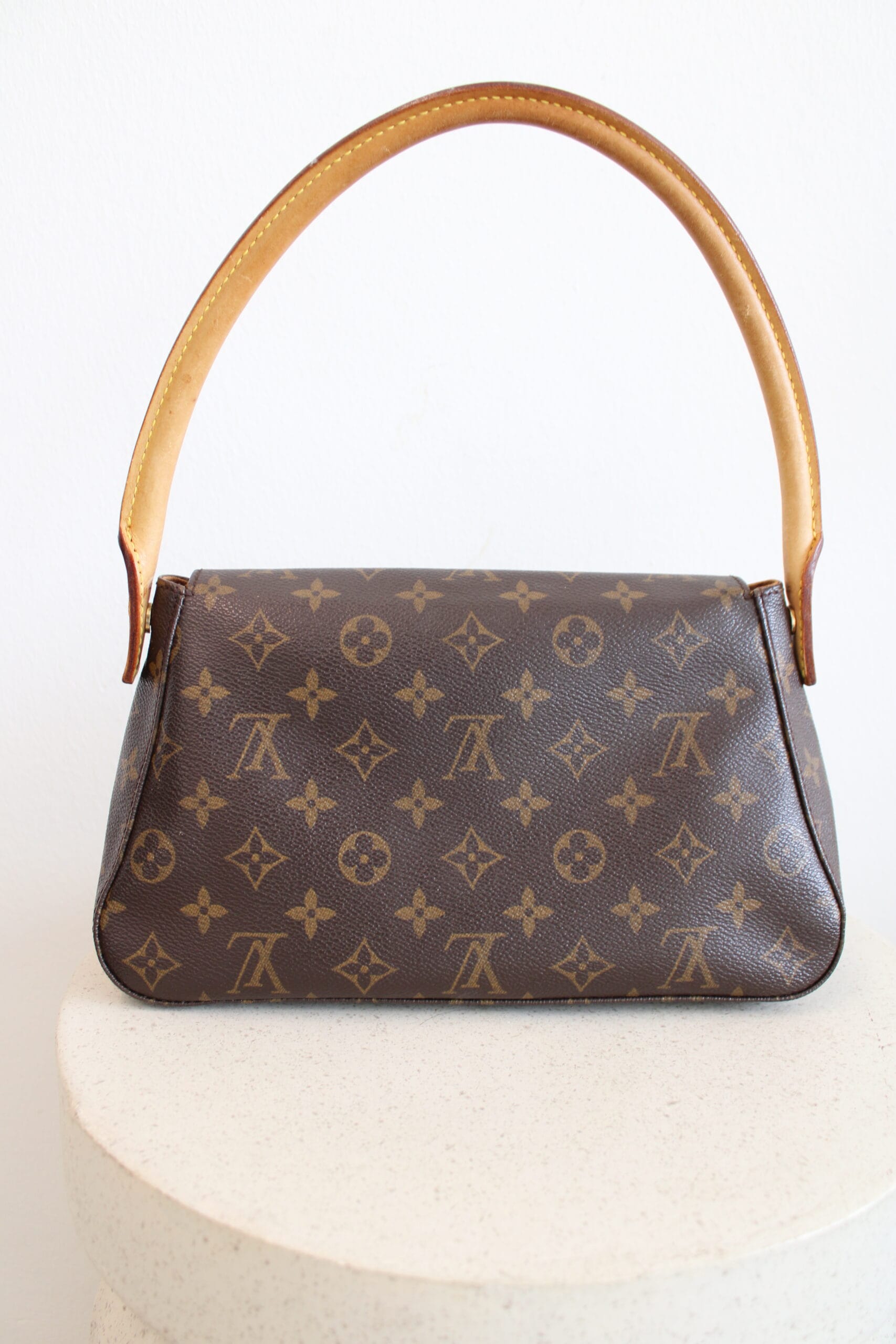 Louis Vuitton Looping PM - Image 5