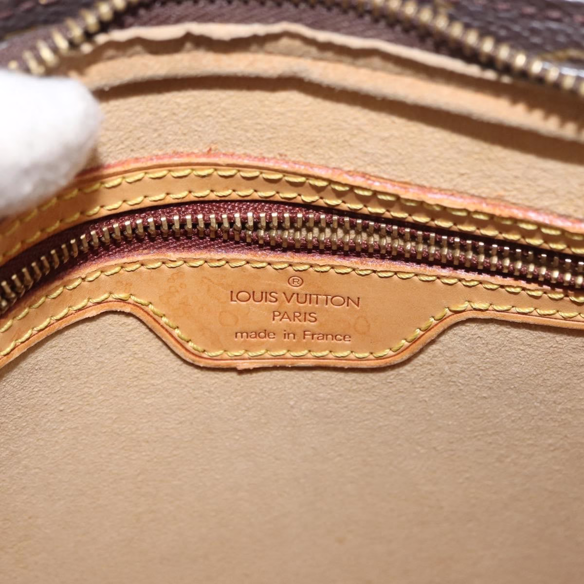 Louis Vuitton Looping MM - Image 14