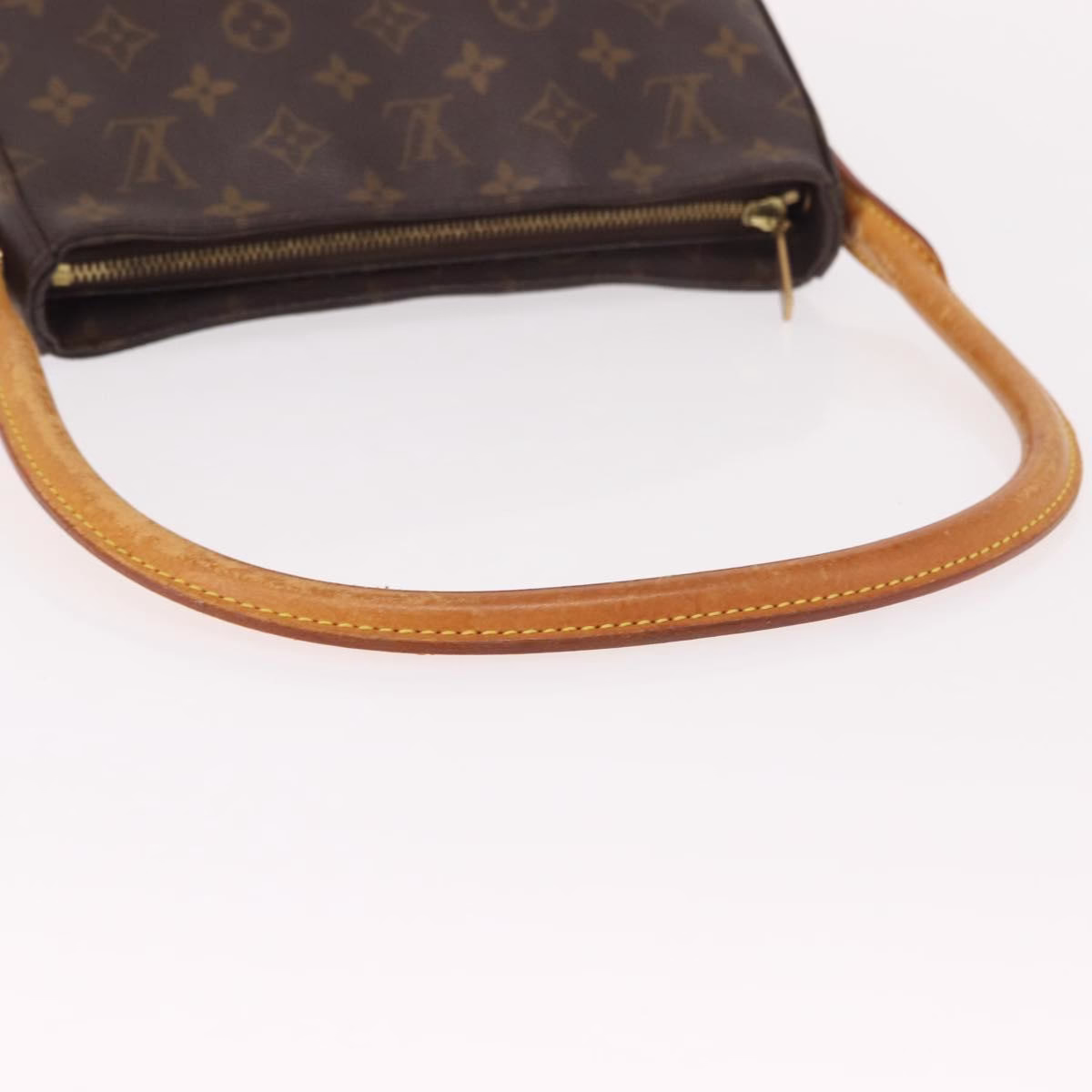 Louis Vuitton Looping MM - Image 7