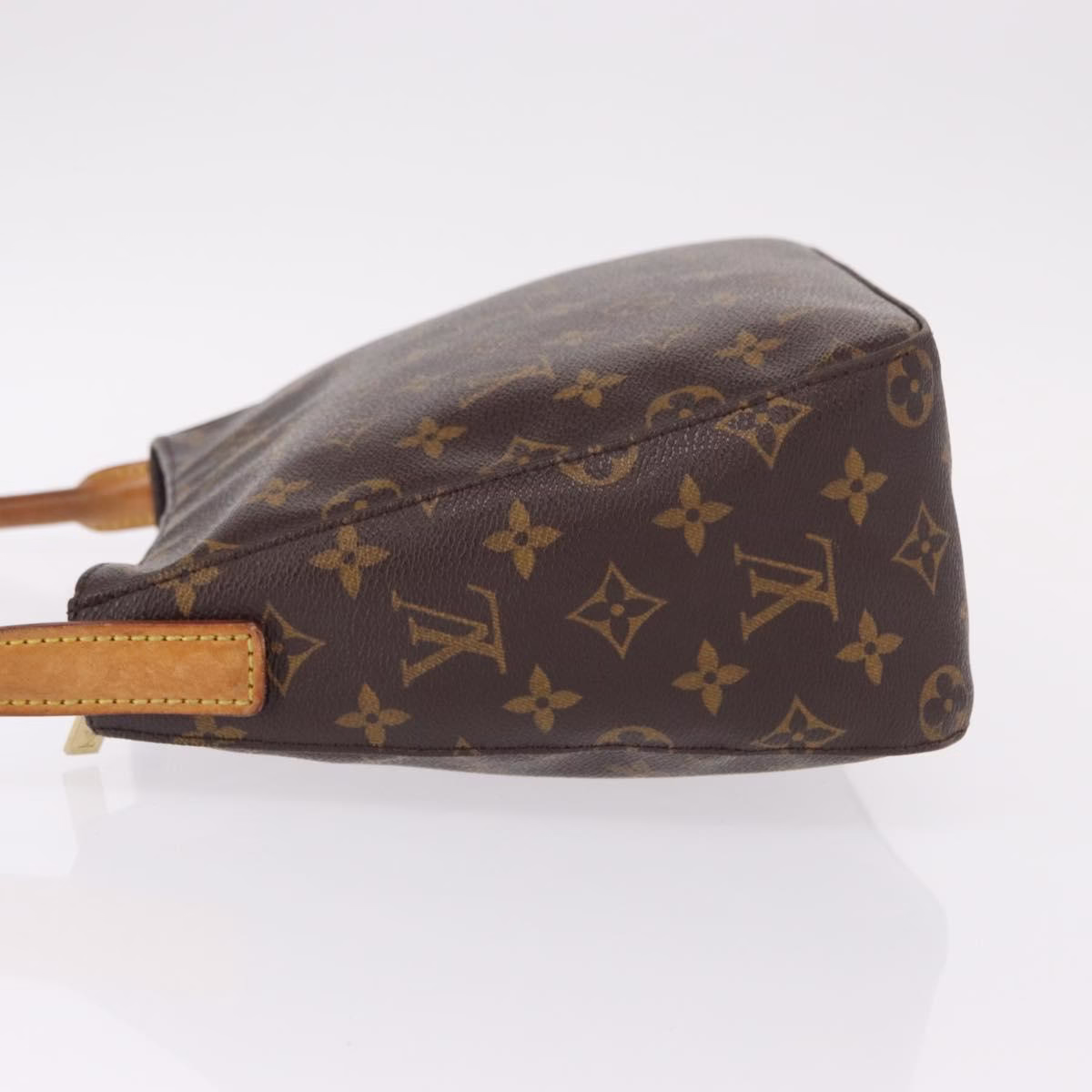 Louis Vuitton Looping MM - Image 6
