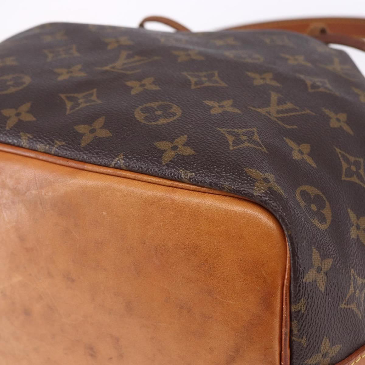 Louis Vuitton Petit Noé - Image 10