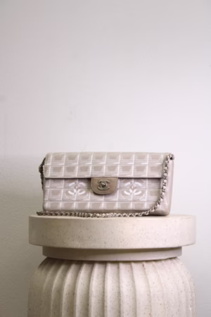 Chanel Chocolate Bar Travel Line Pink