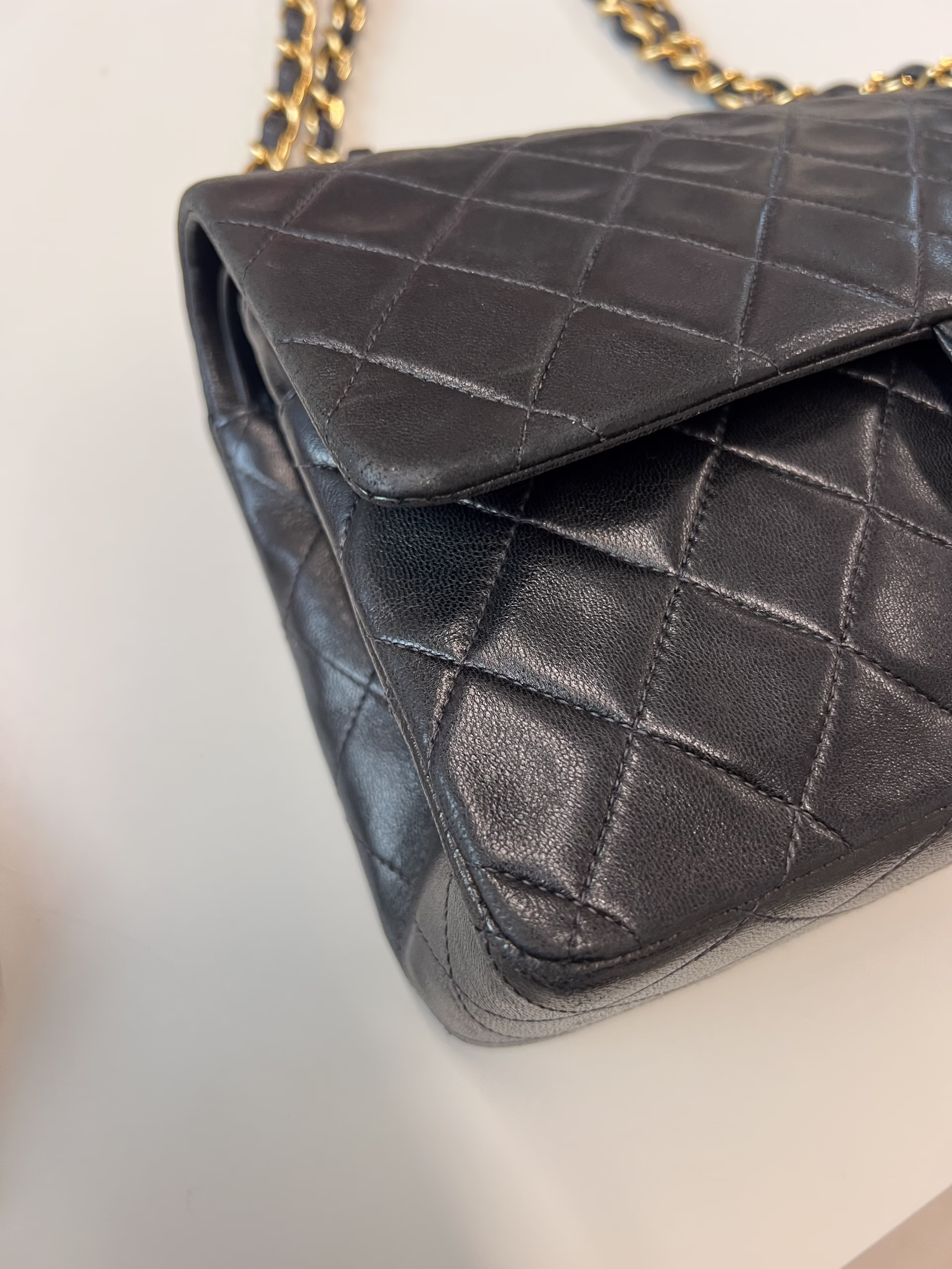 Chanel Double Flap Bag Medium Black - Image 2