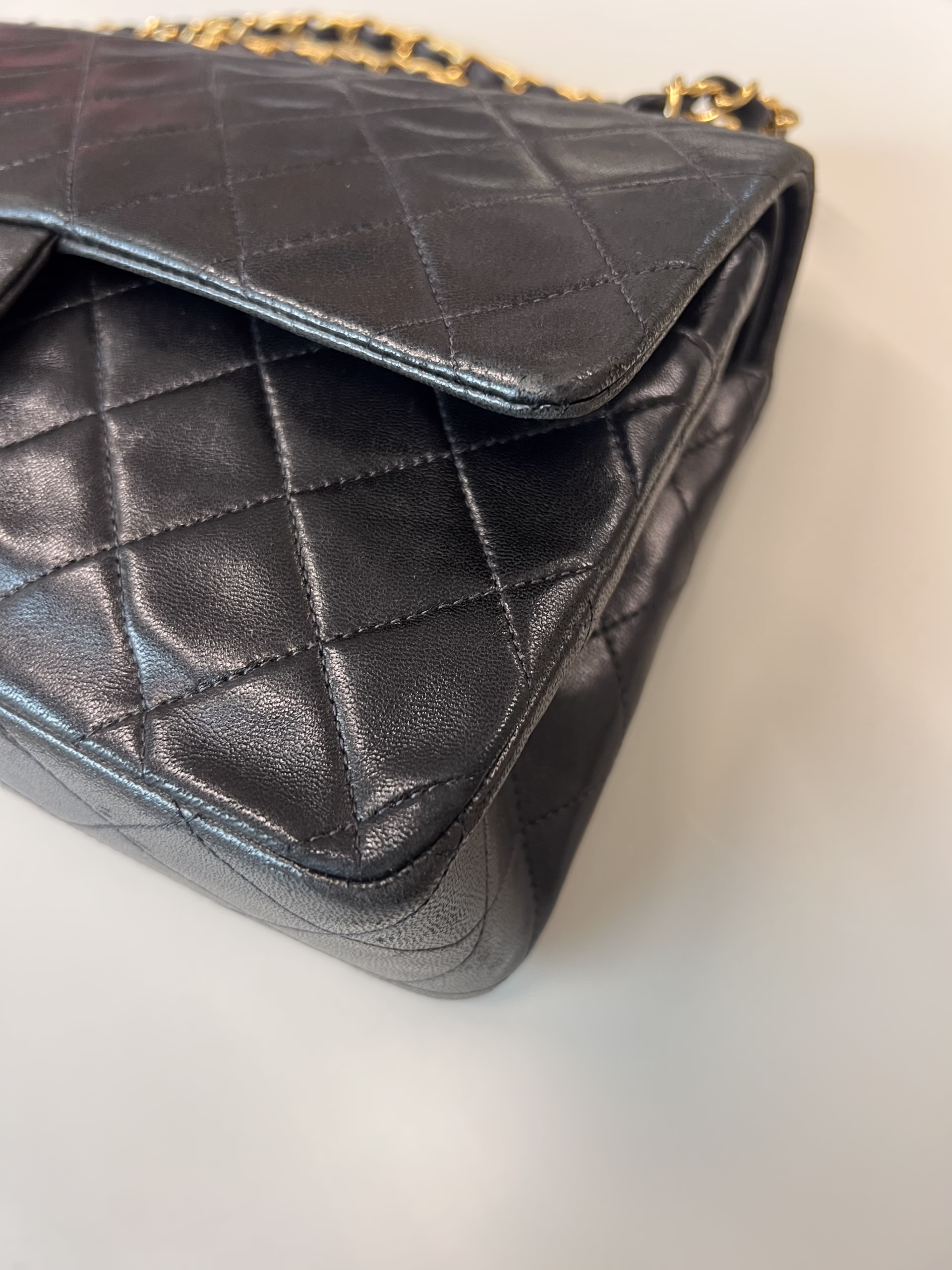 Chanel Double Flap Bag Medium Black - Image 3