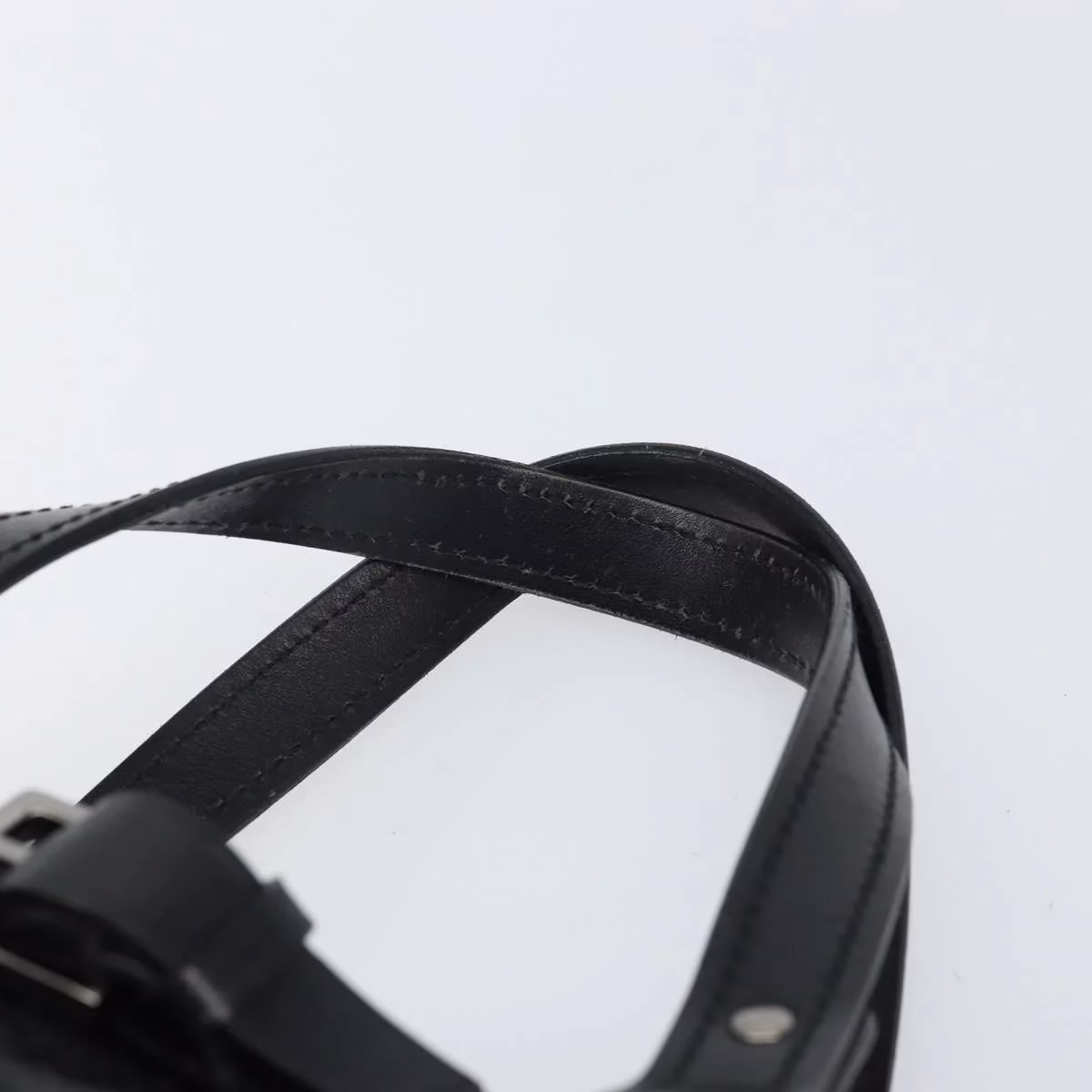 Gucci Horizontal Tote Buckle Black - Image 9