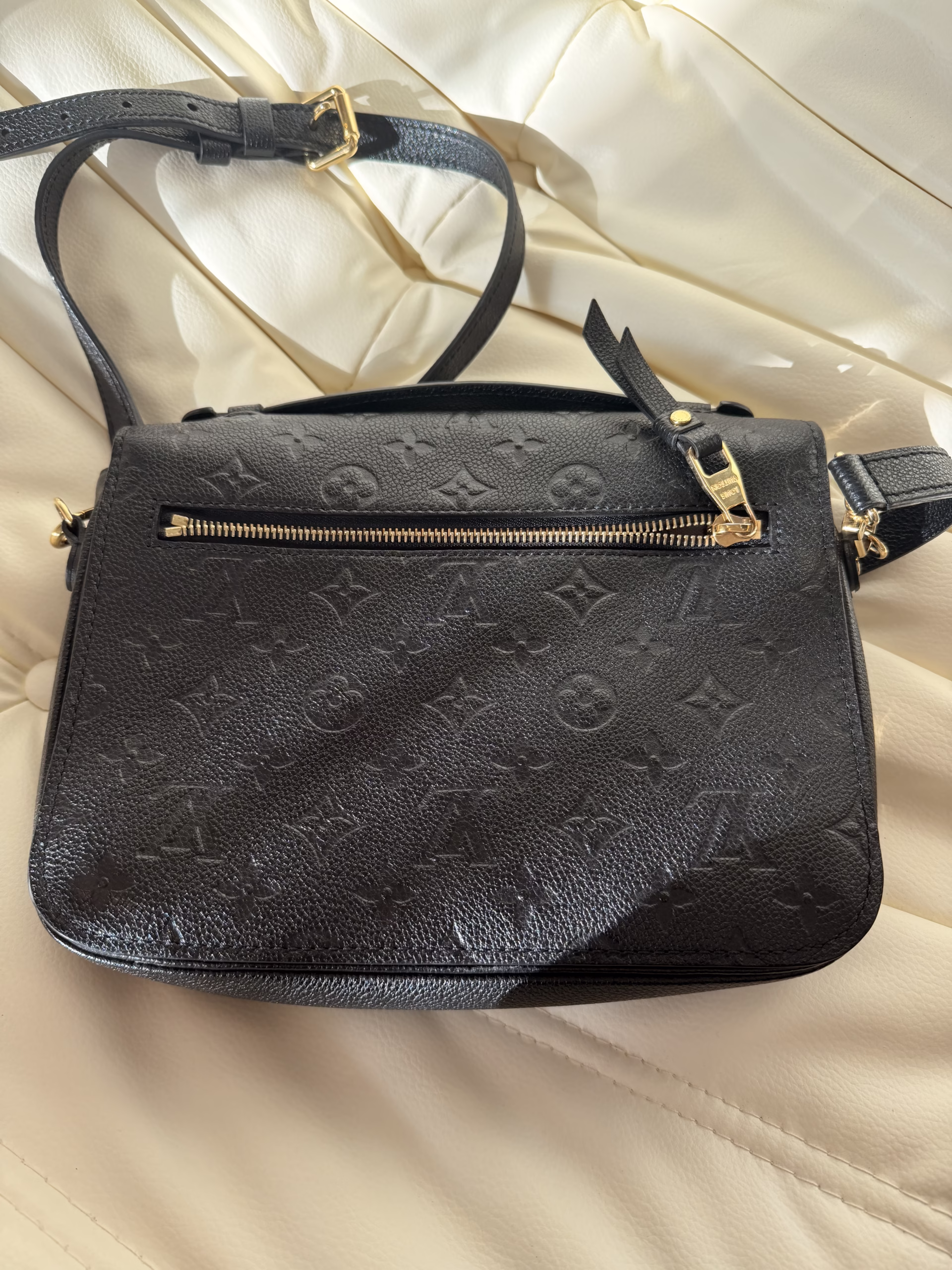 Louis Vuitton Pochette Métis Empreinte - Image 7