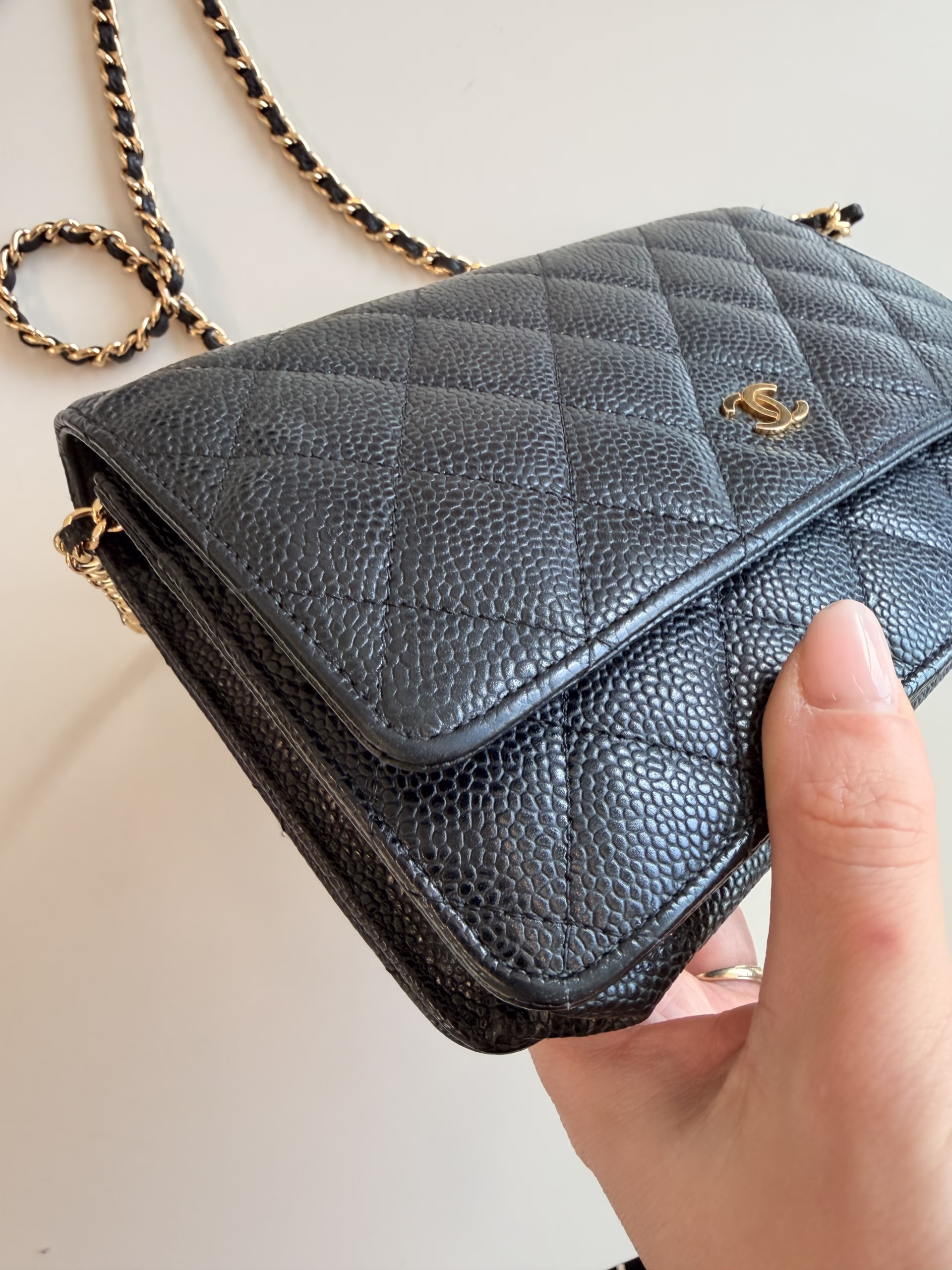 Chanel WOC Bag Caviar Black - Image 13